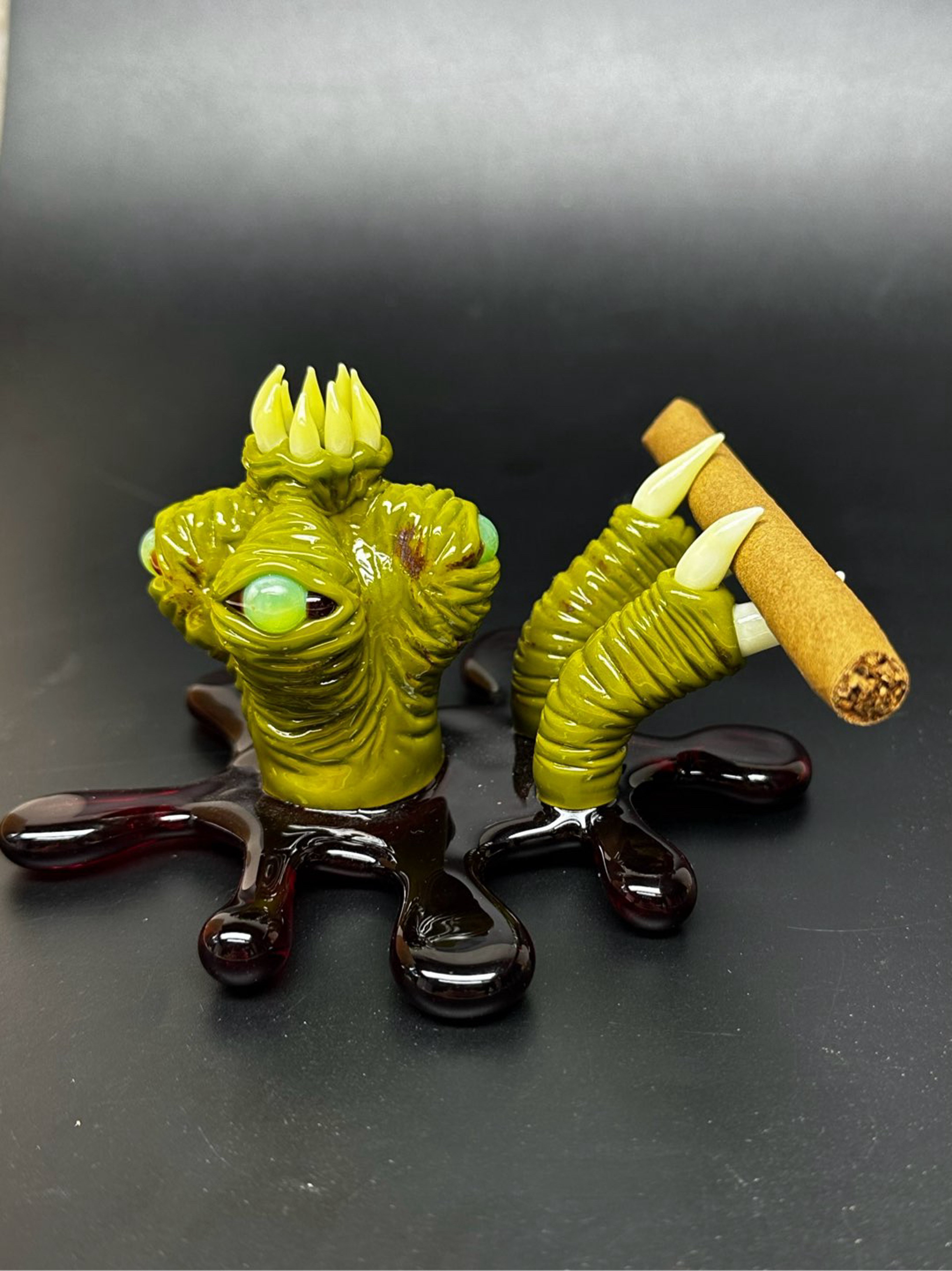 Alien Cigar Holder image 0