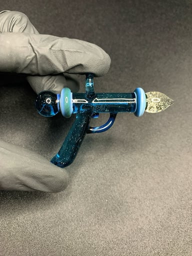 Preview pic of B. Stardust/FTB/Blu V ray gun pendant