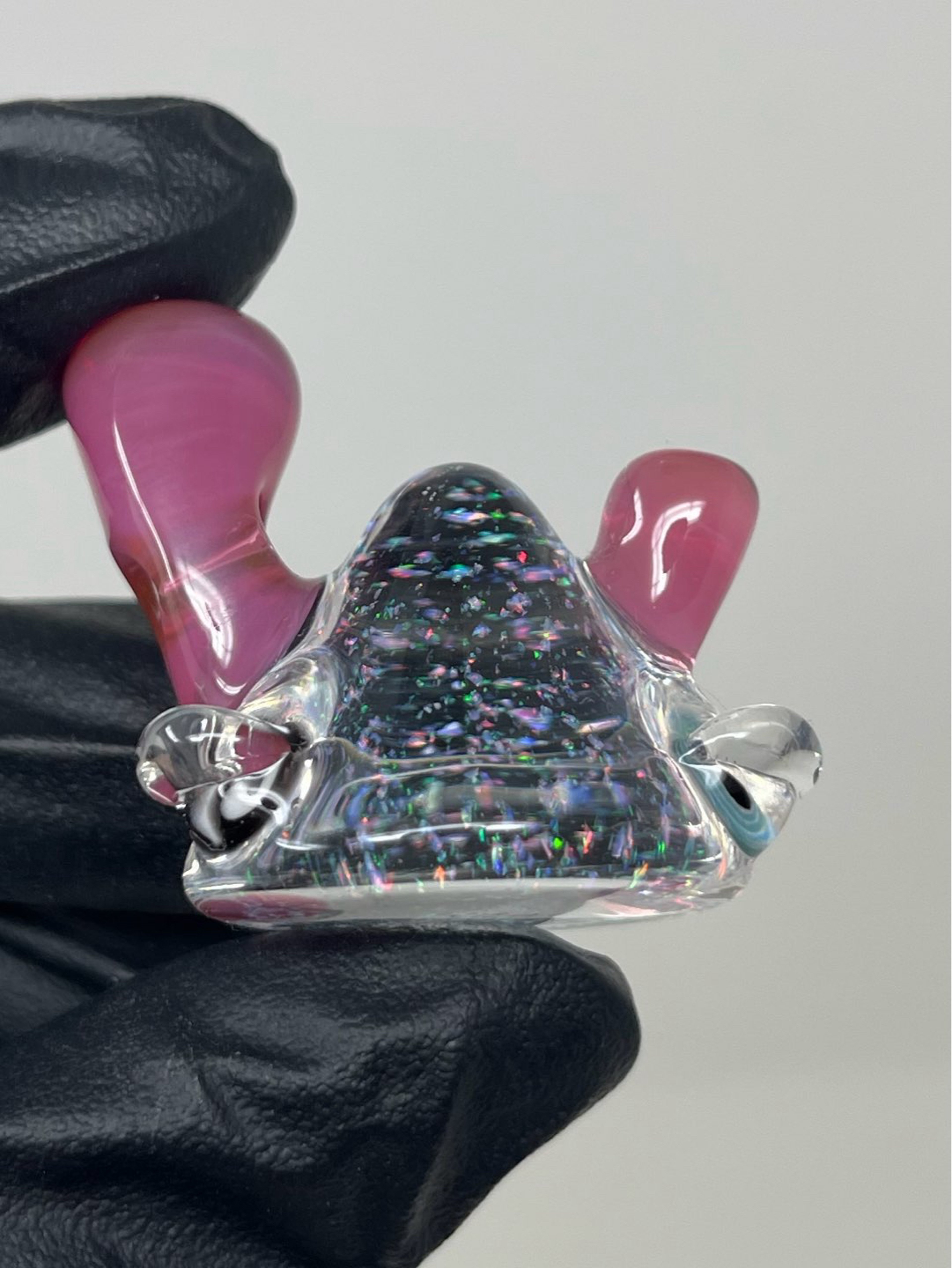Preview pic of Lerk The World dichro pendant