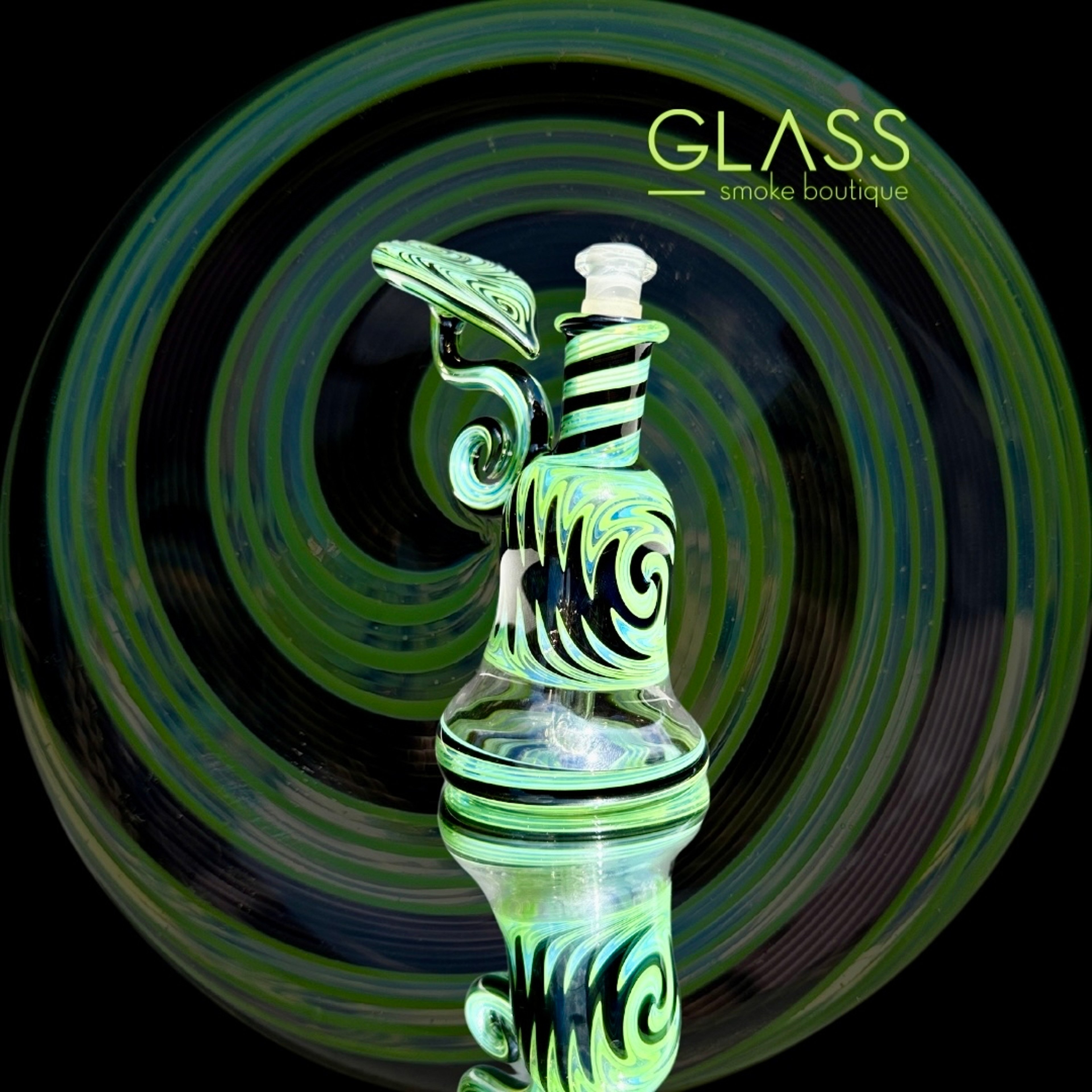 Preview pic of Pandemic Glass green & black wig-wag rig