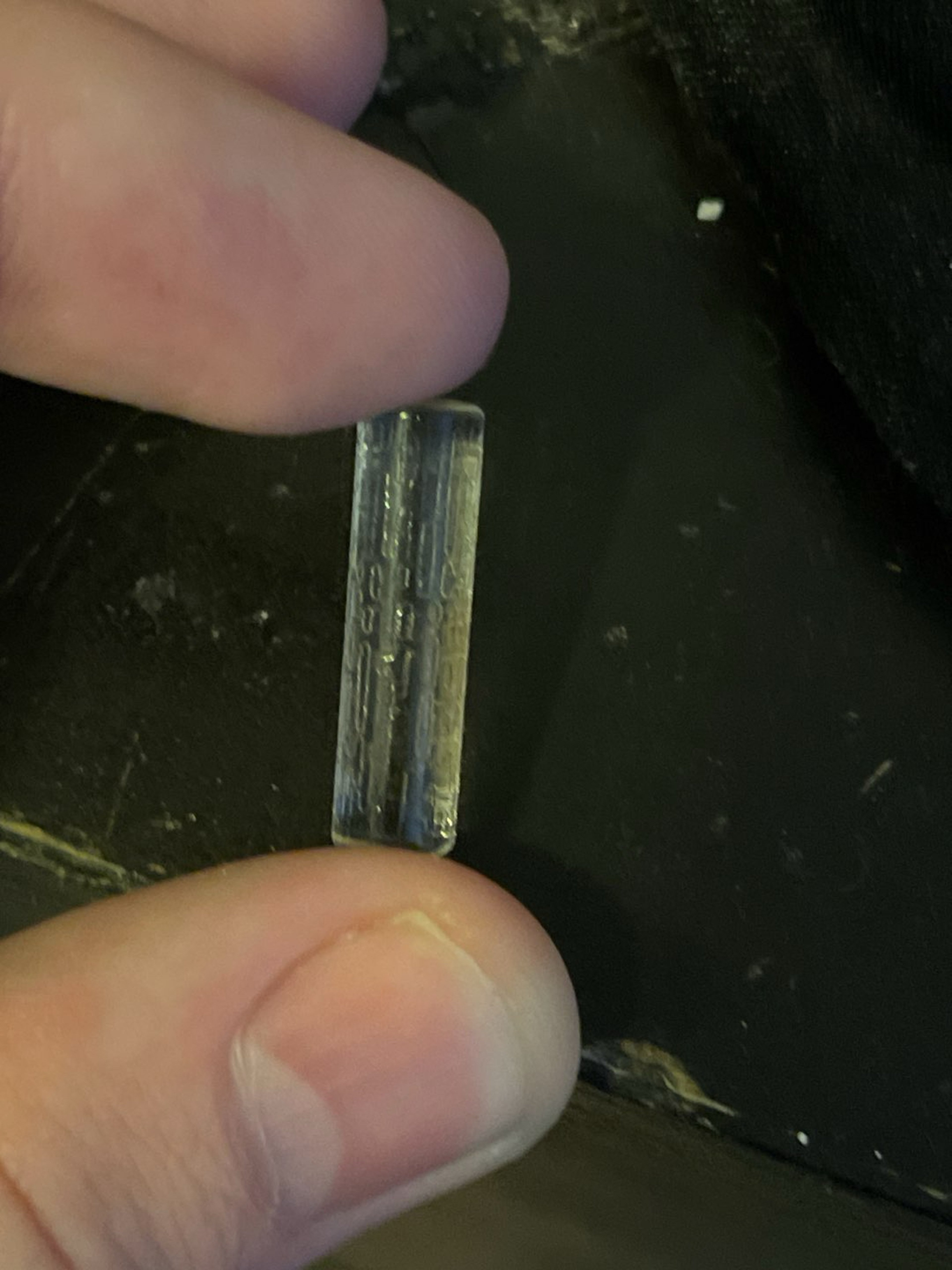 Preview pic of Ewock glass pillar