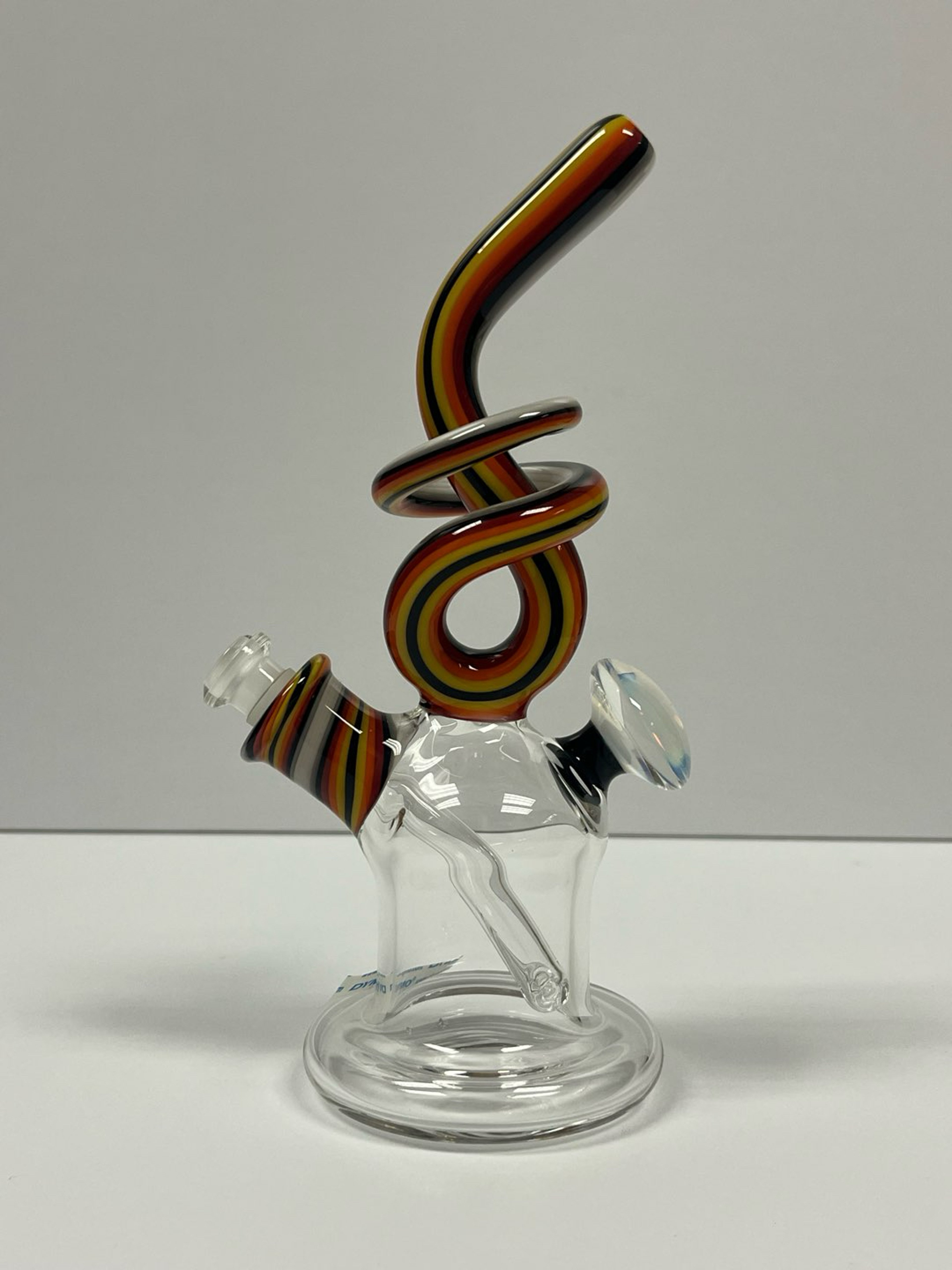 Preview pic of Cambria Glass hand made rig 10mm 90