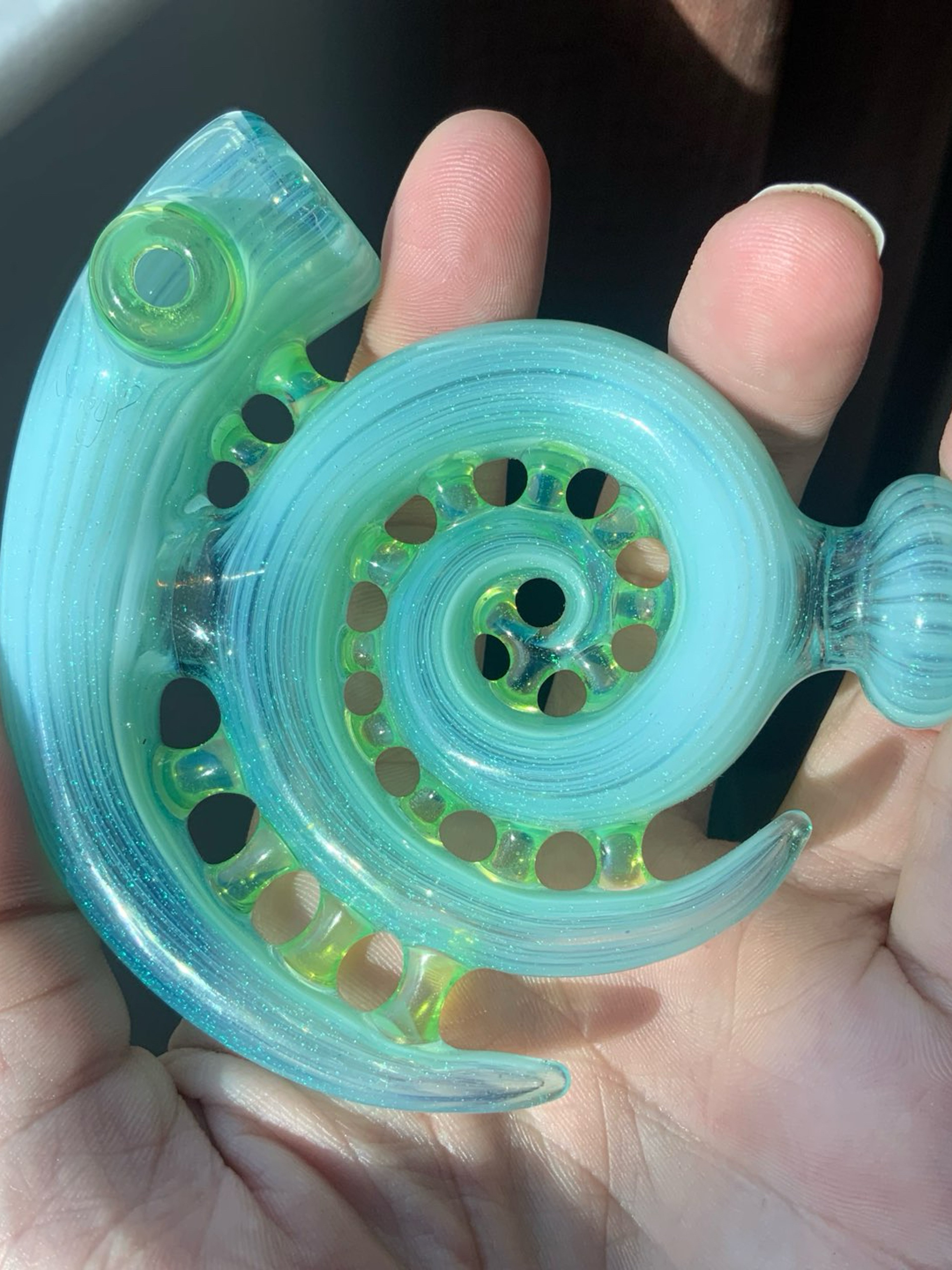 Preview pic of Natey love nautilus pipe