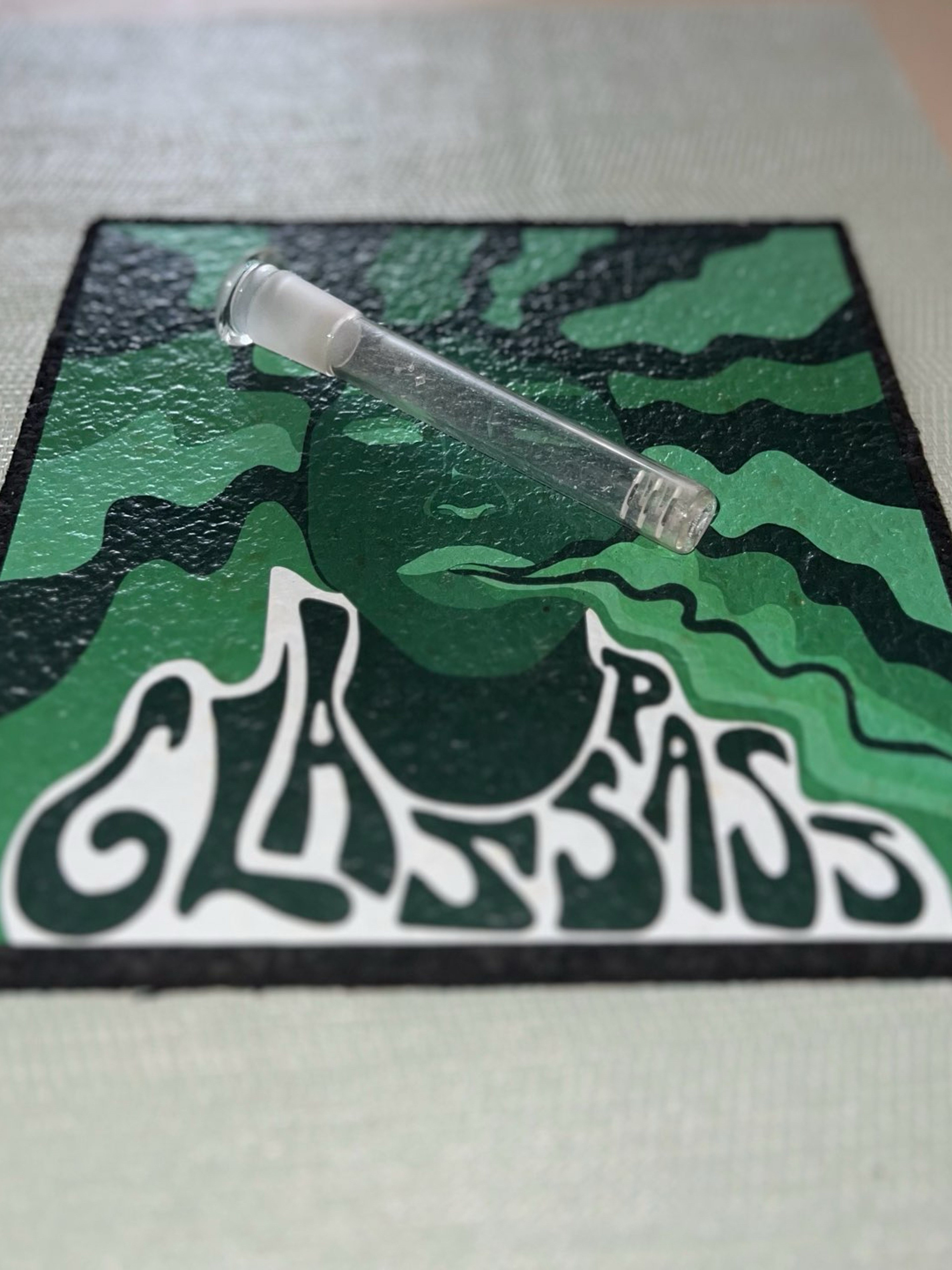 Preview pic of 14mm 5 in. 6-Slit Downstem