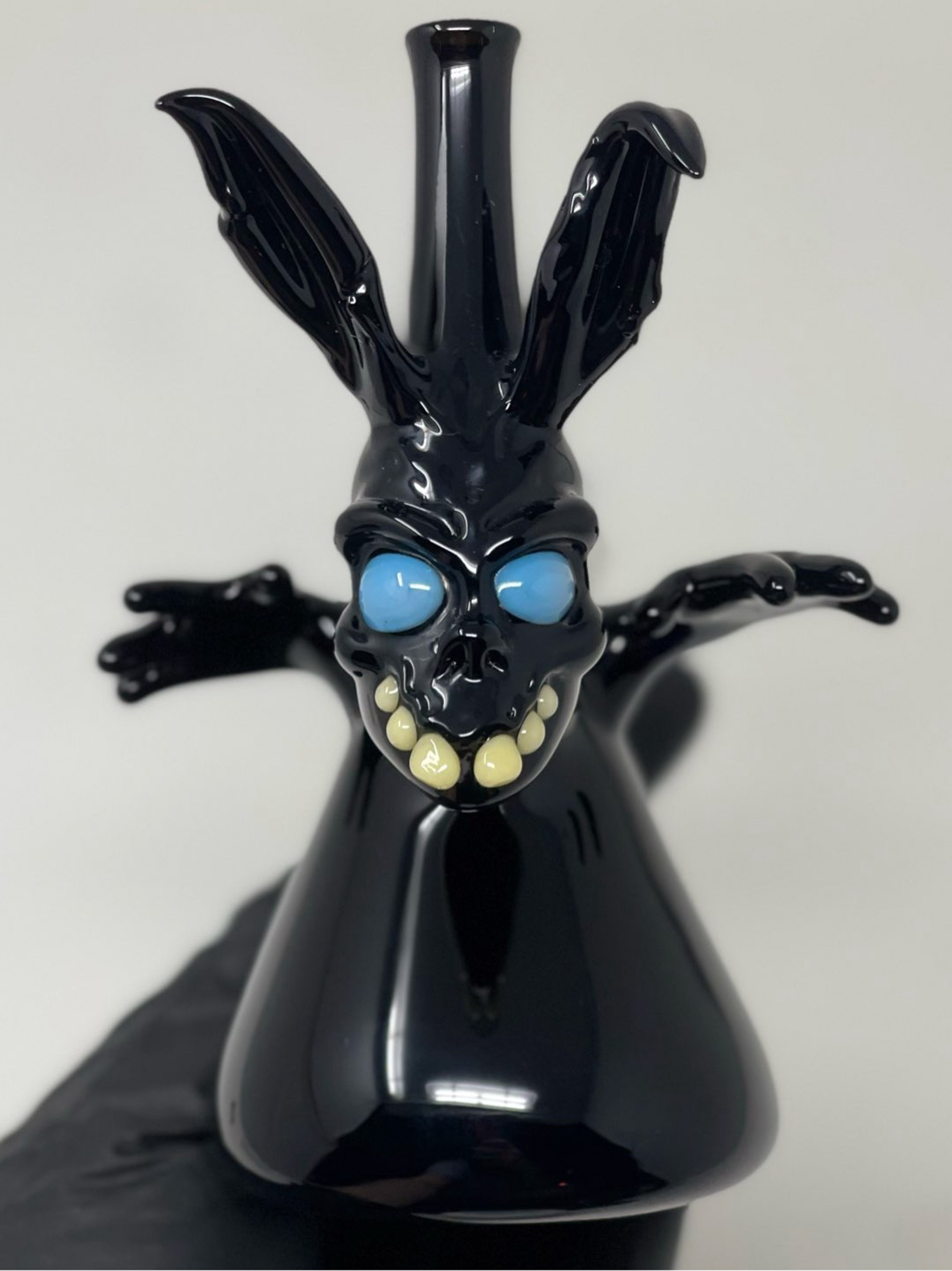Preview pic of Calsmithglass Donnie Darko “Frank” rig