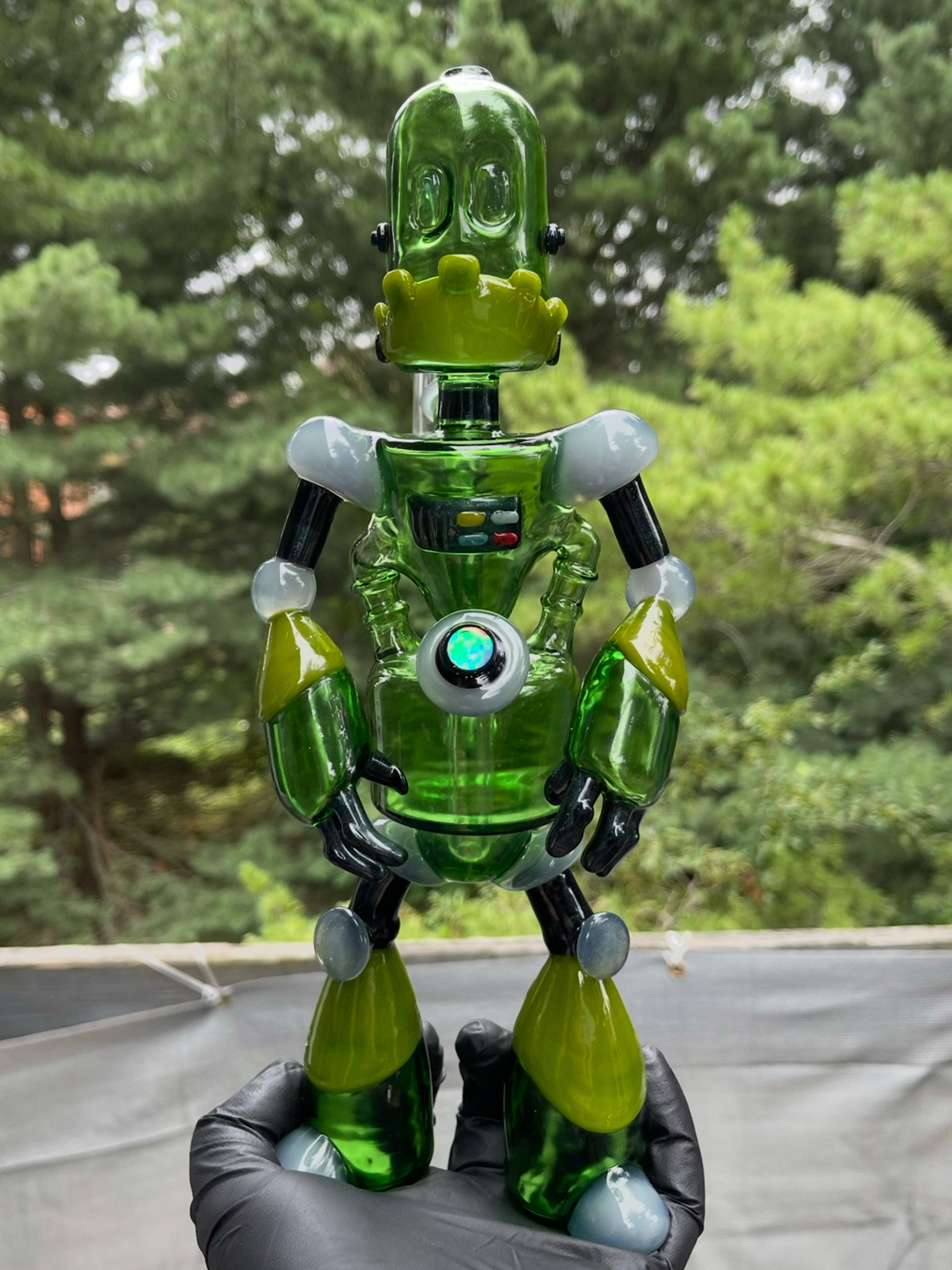 Preview pic of Hendy Glass Robot recycler