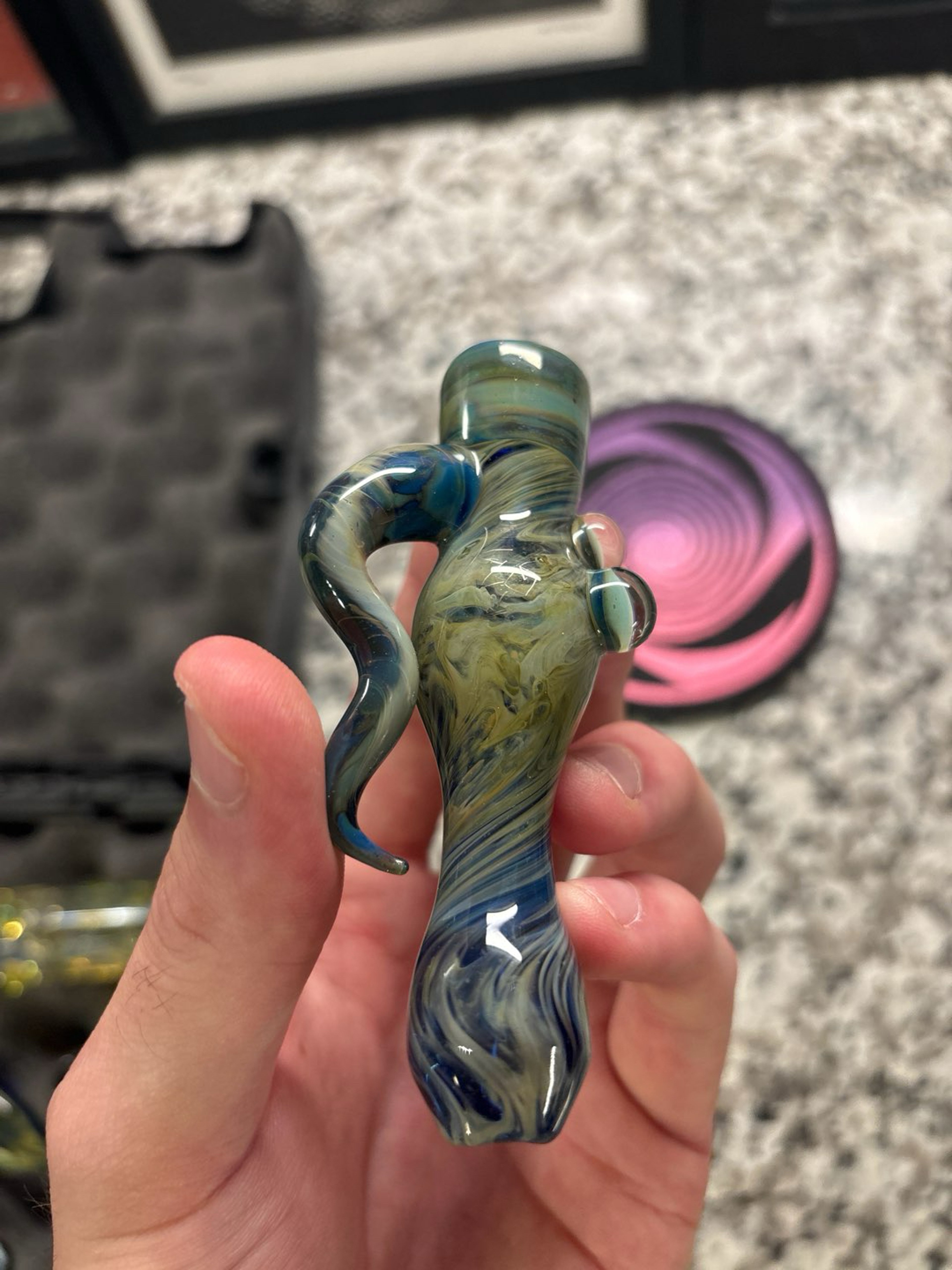 Preview pic of KavemannGlass Chillum