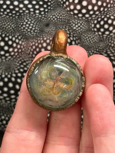 Preview pic of KavemannGlass electroformed fume pendant