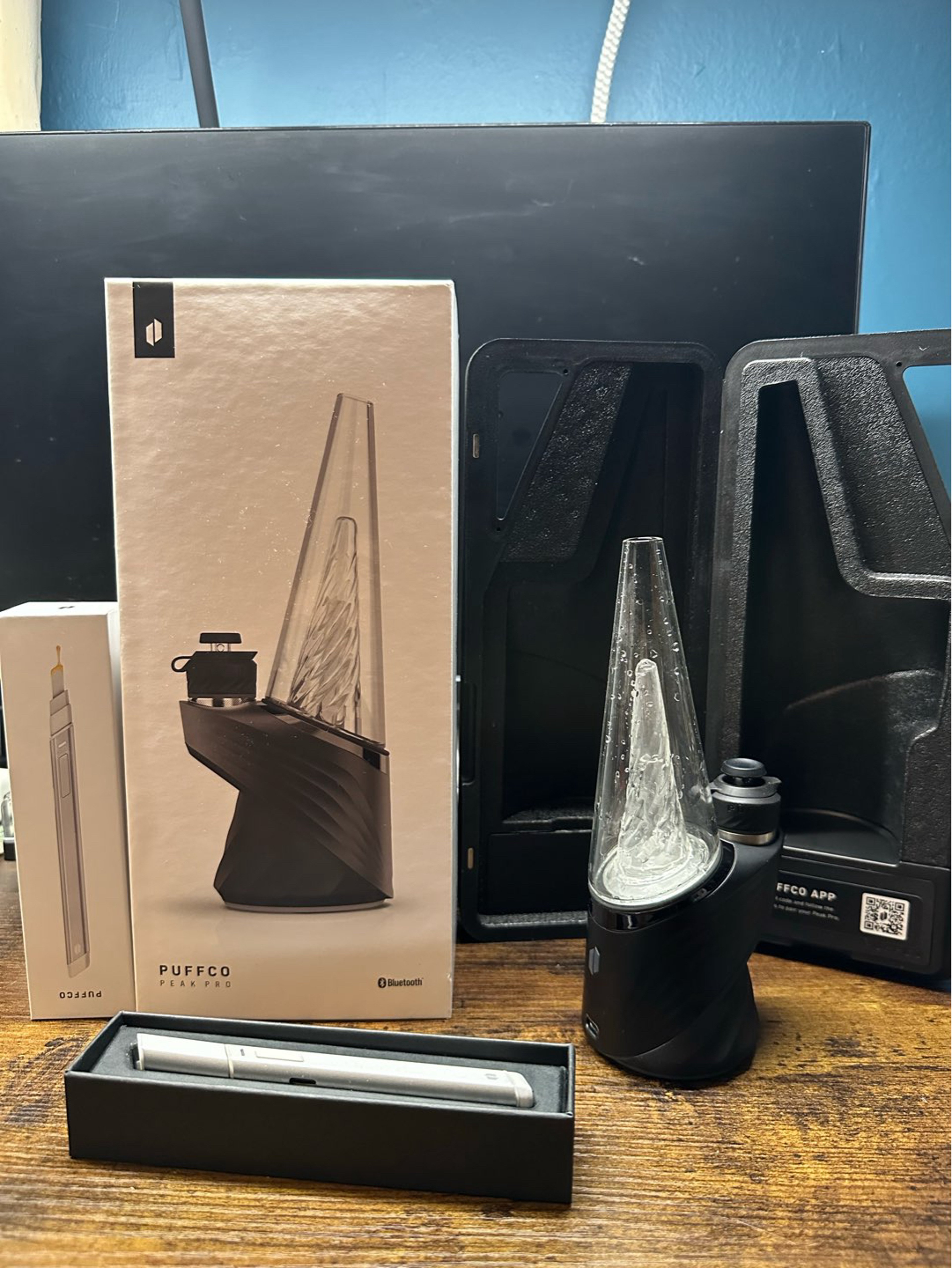 Preview pic of Puffco Peak Pro V2