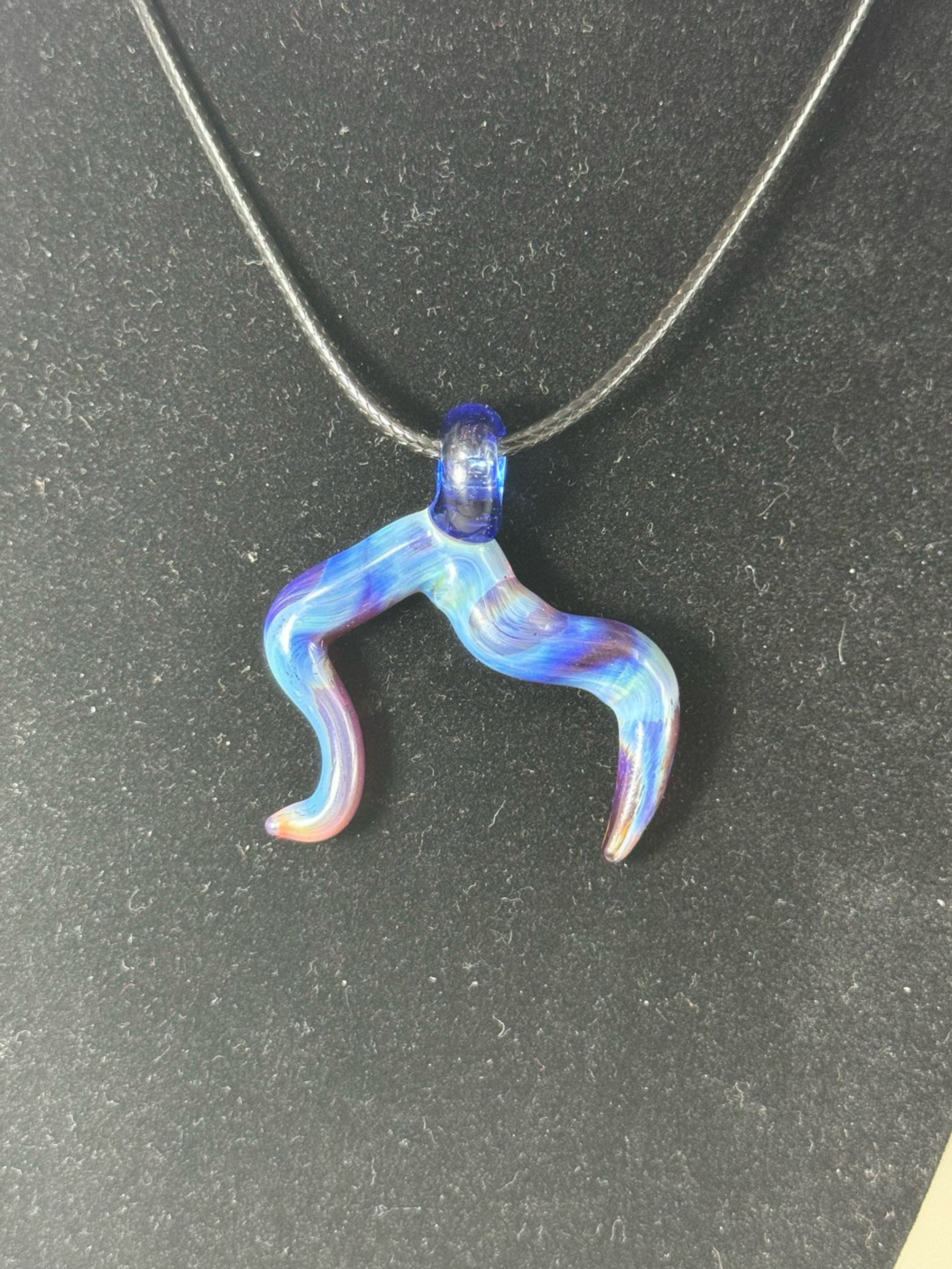 Preview pic of Organic sculpture pendant