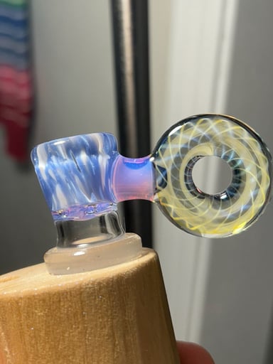 Preview pic of Elmolloboro x NancyGlasstx 18/4 Donut slide