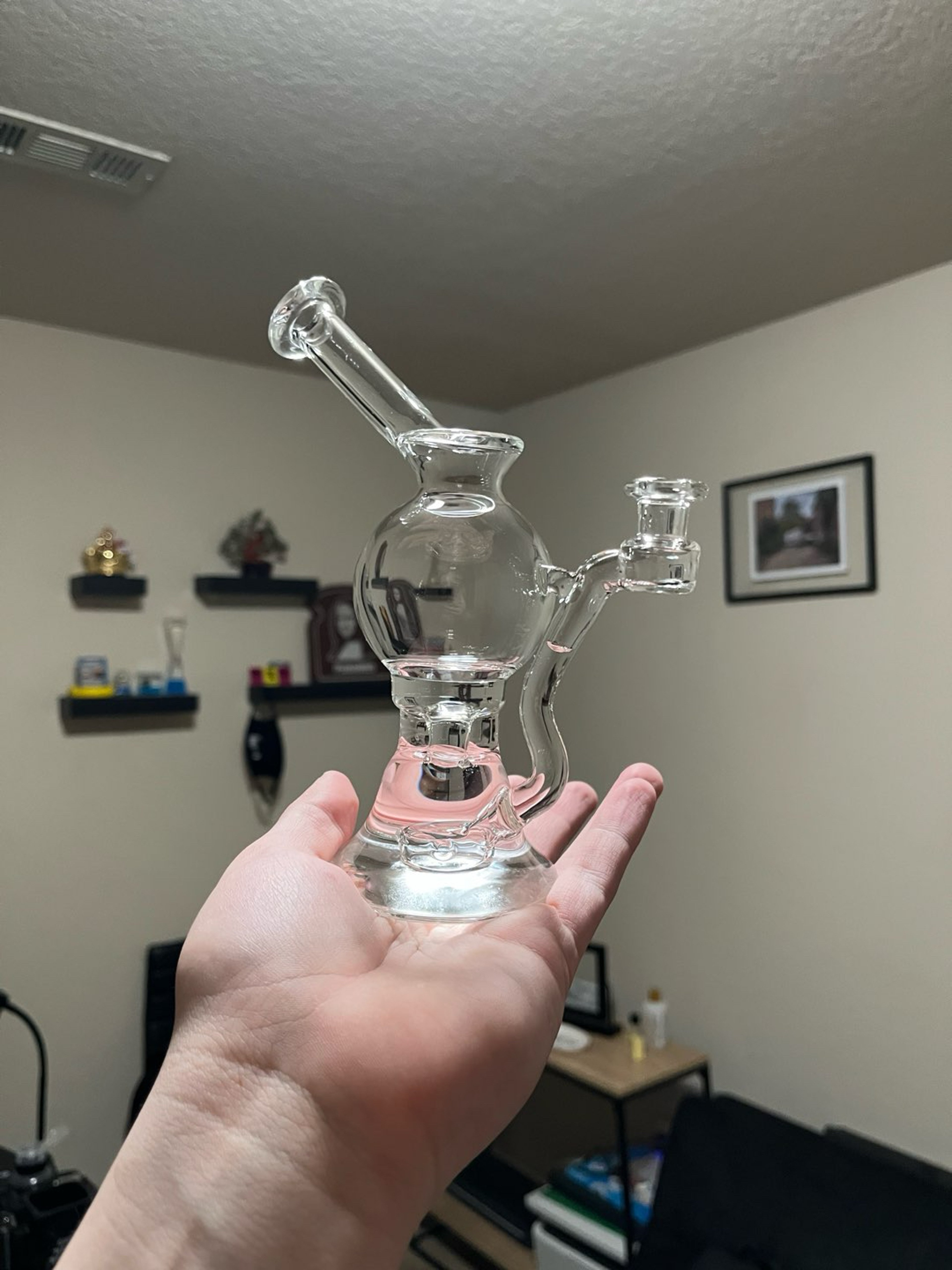 Preview pic of Trust Glass Blorb