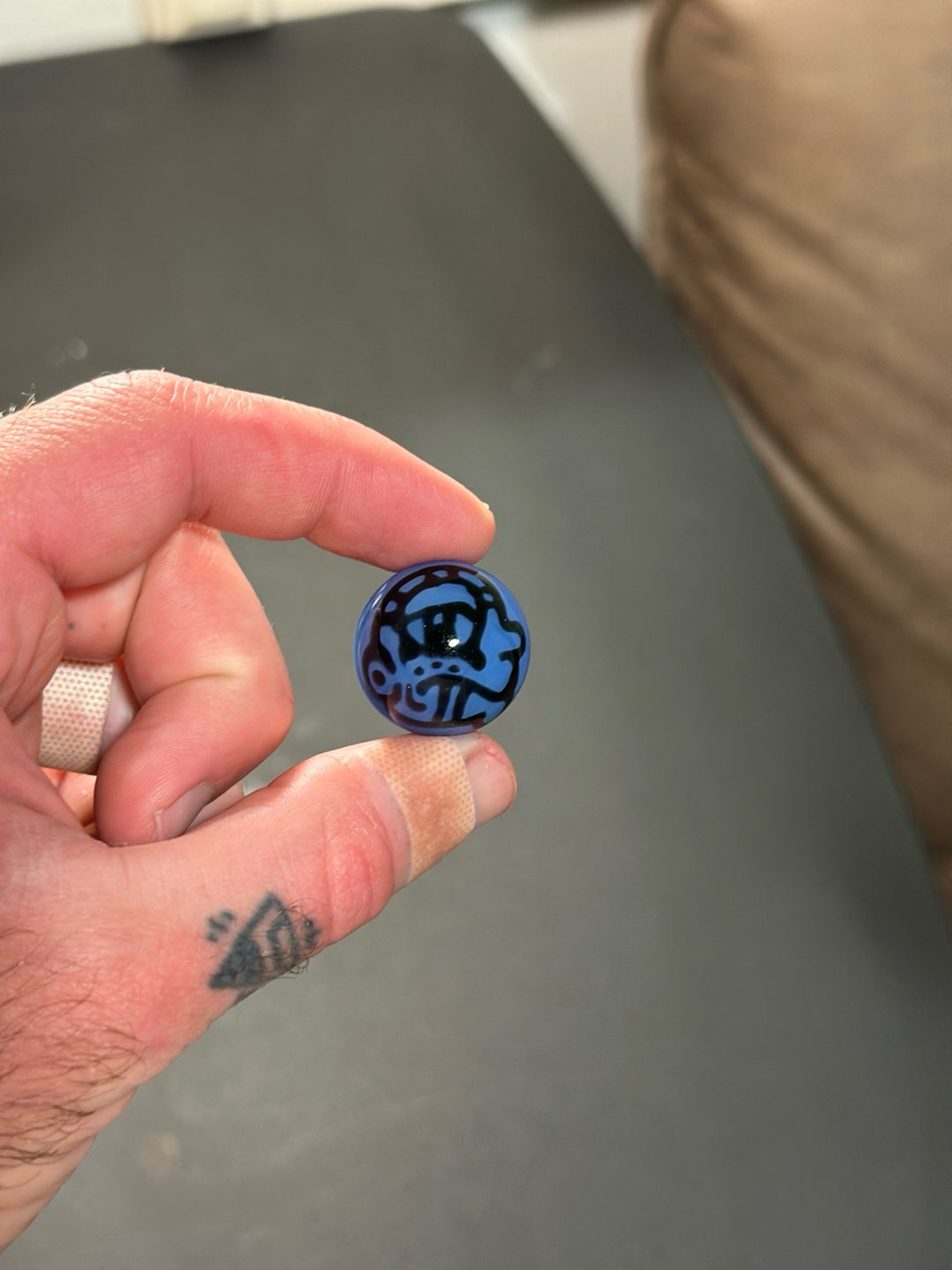 Preview pic of Blue focus marble
