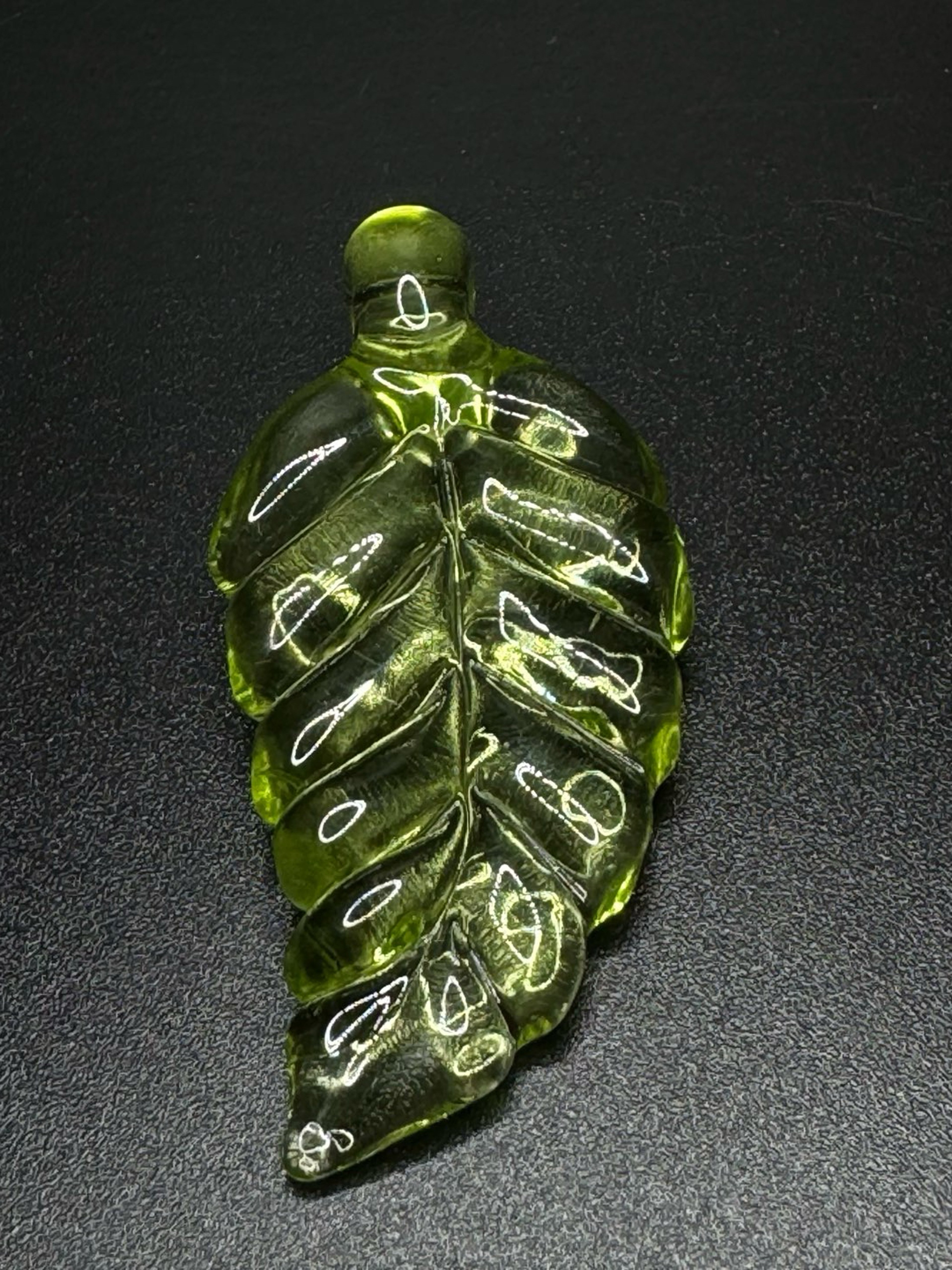 Preview pic of Green Leaf