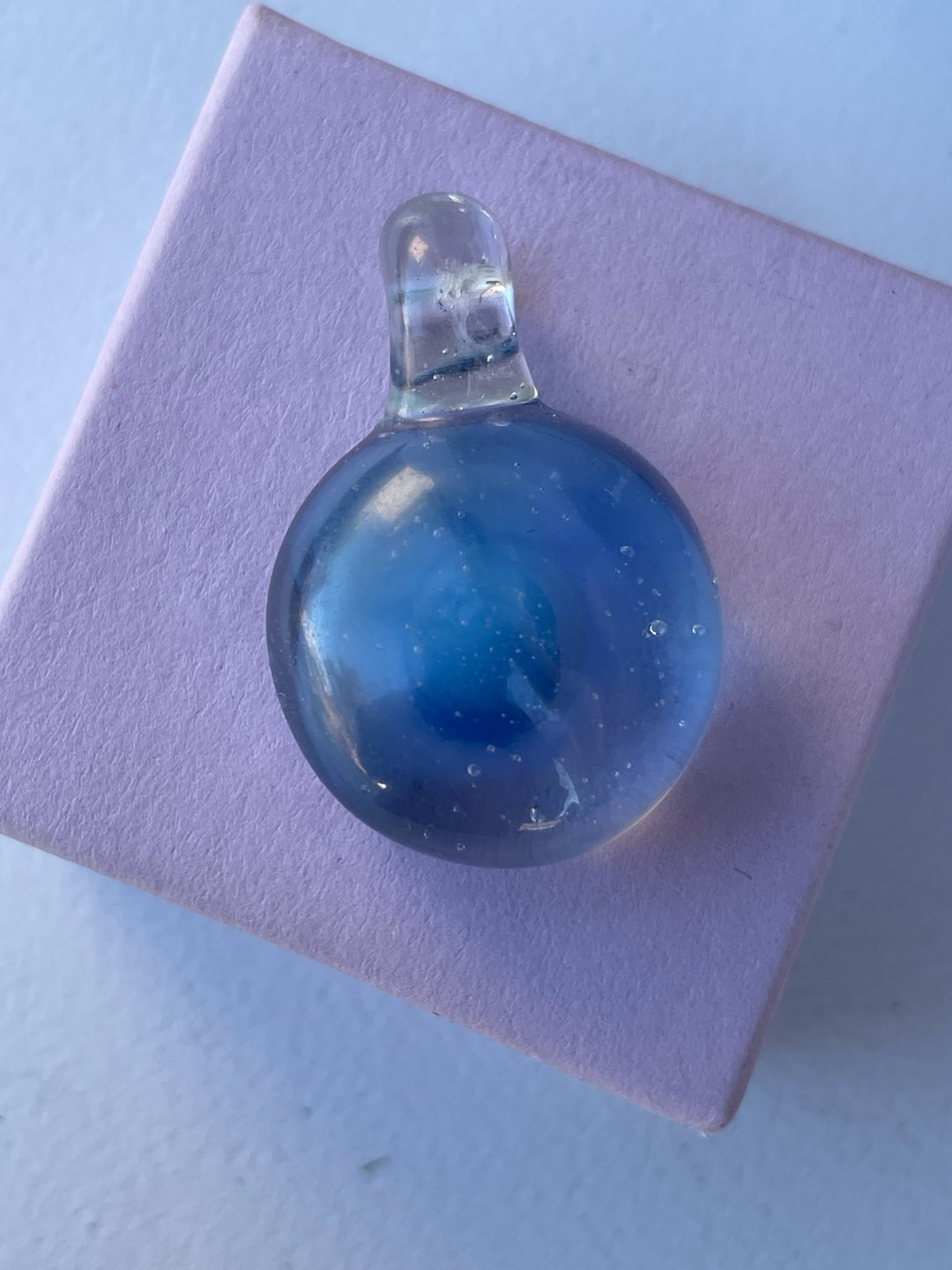 Blue pendant image 0
