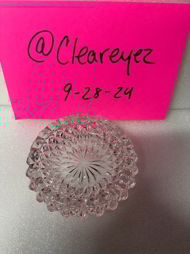 Preview pic of Vintage Ash Tray