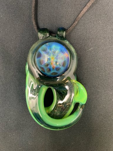 Preview pic of Antony Rigles Heady honeycomb pendy