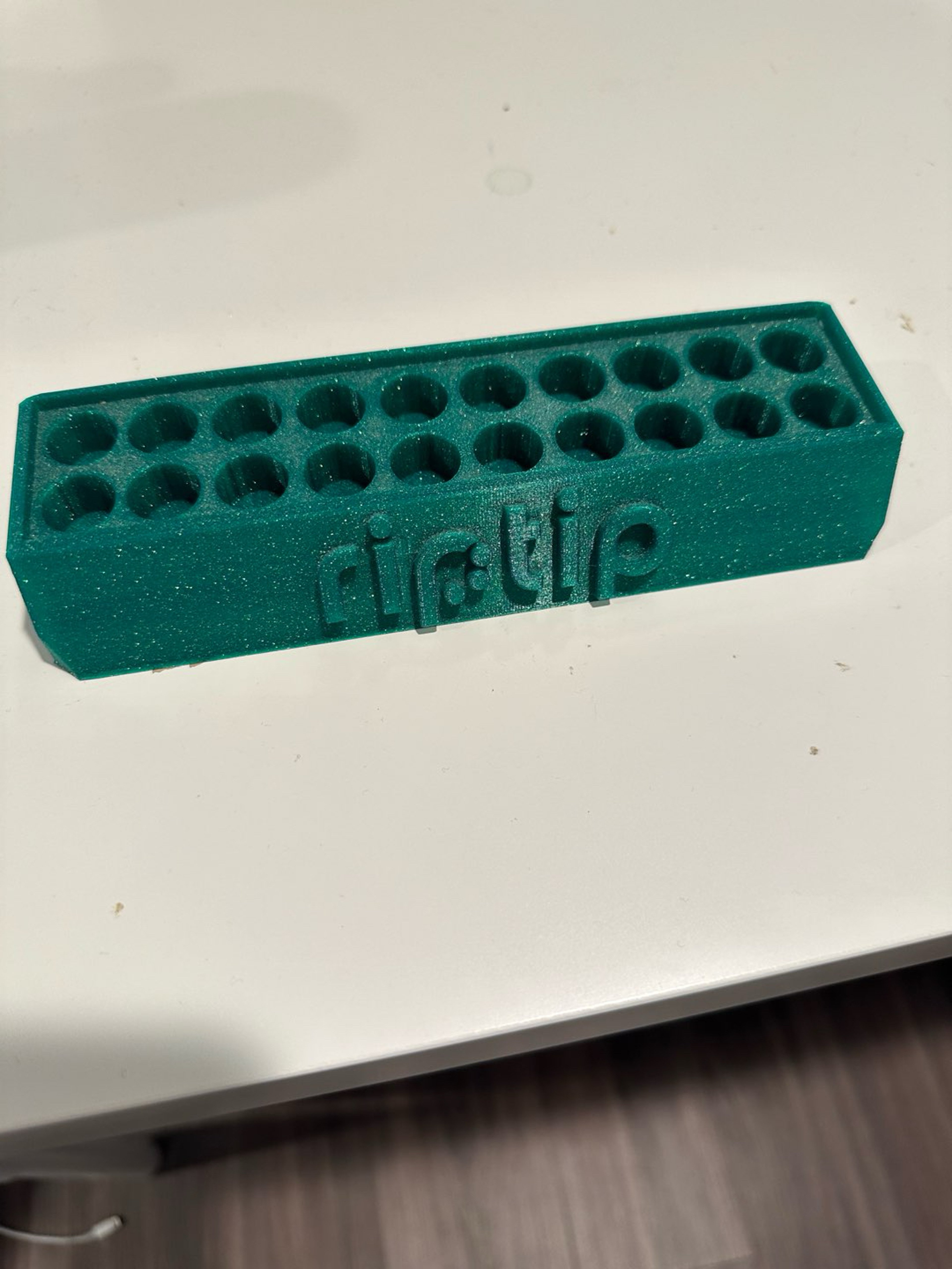 Preview pic of RipTip display stand