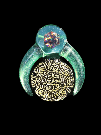 Preview pic of Eusheen X Trevy Metal Pendant