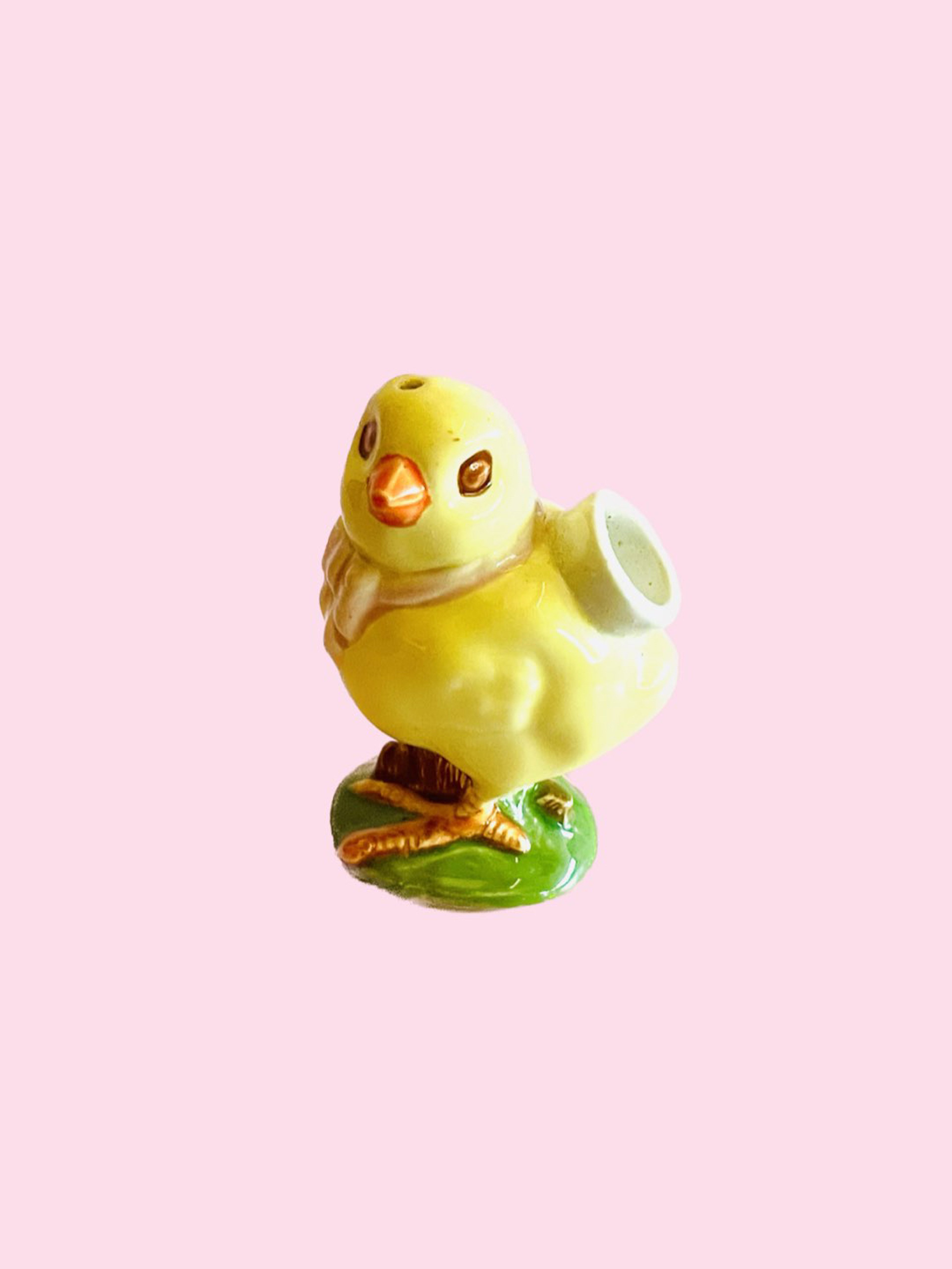Preview pic of Handmade Ceramic Yellow Chick pipe