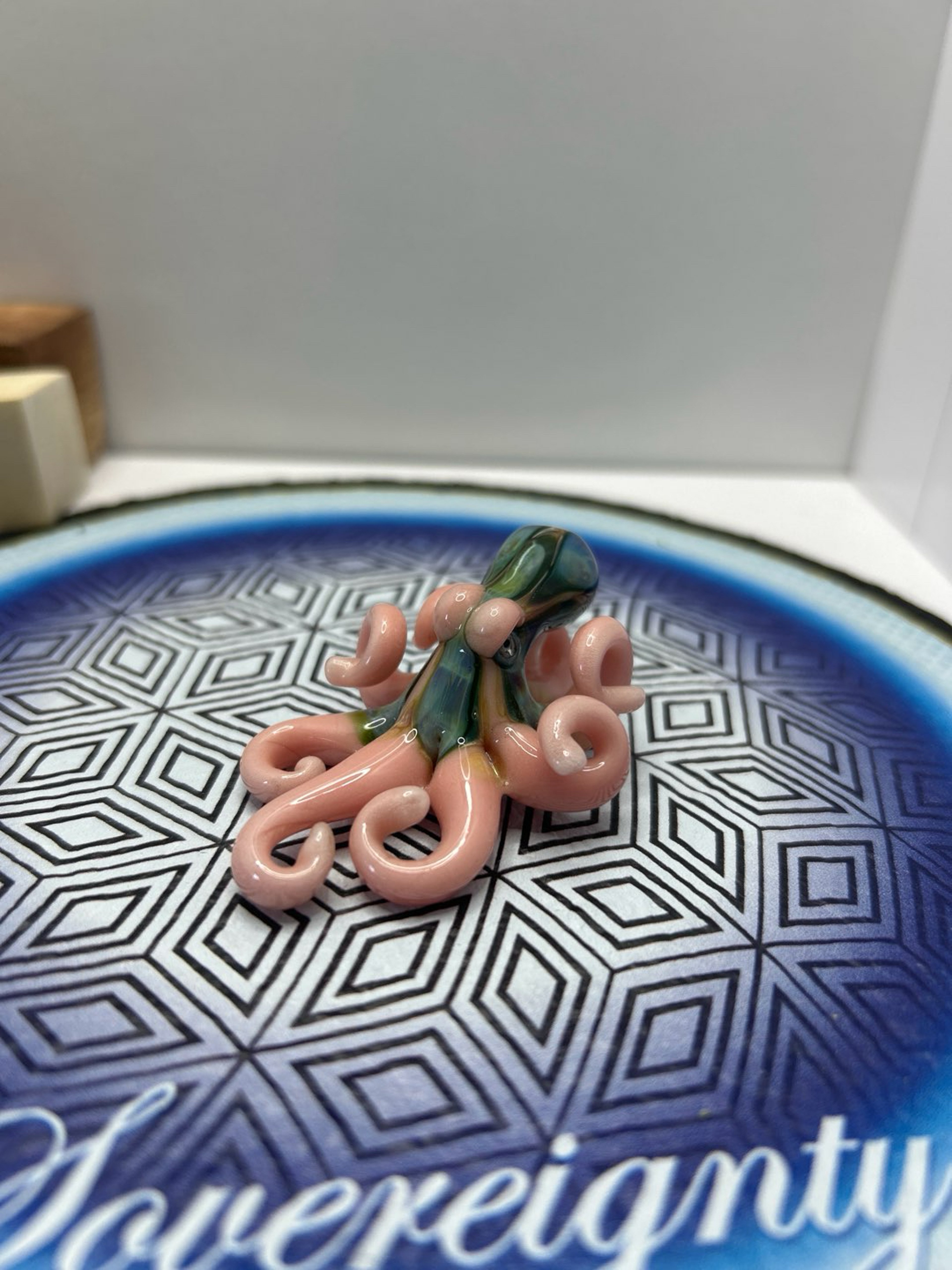 Preview pic of Pendant