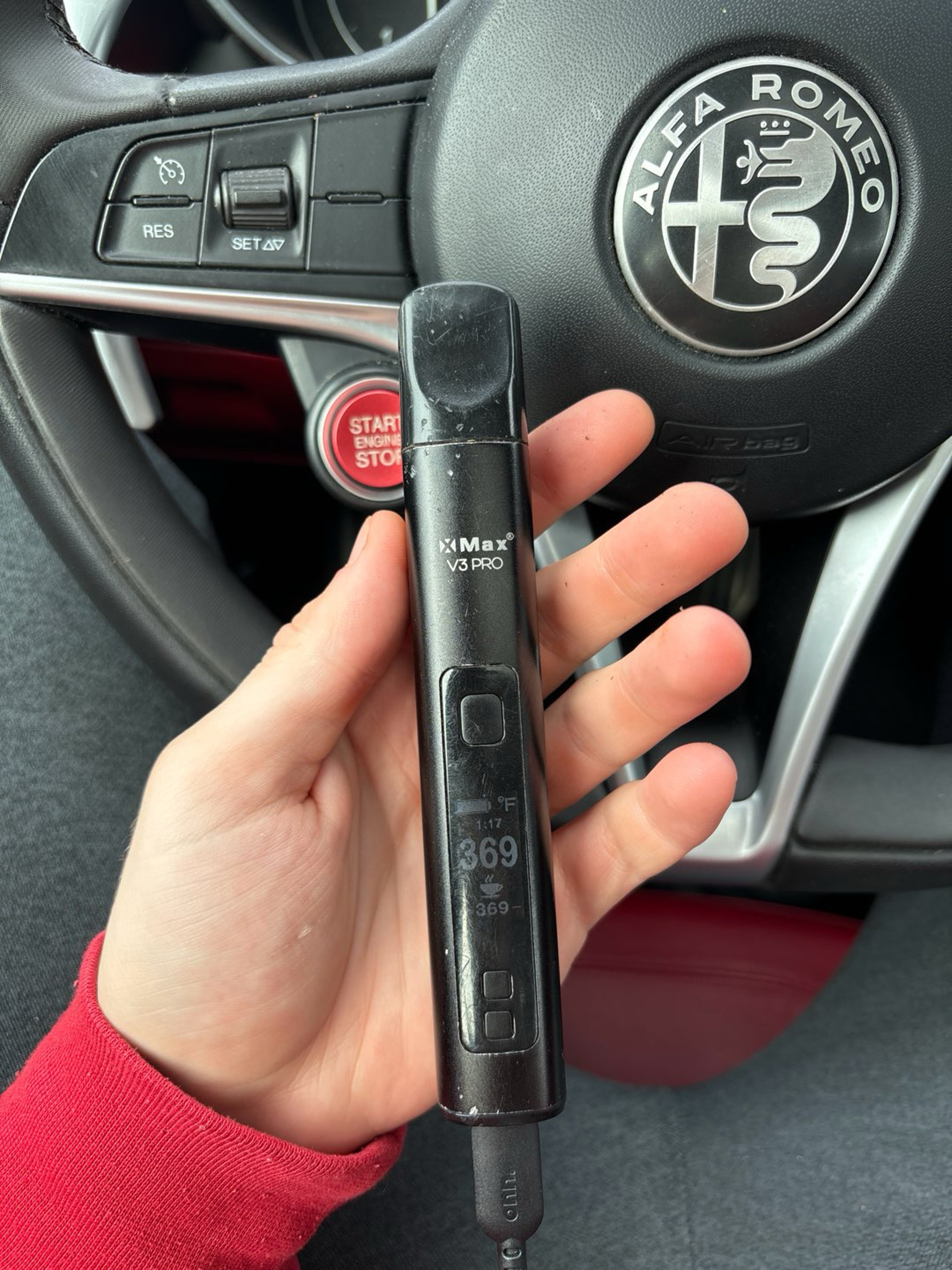 Preview pic of XMax V3 Pro Dry Herb Vaporizer