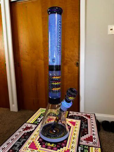 Preview pic of 1/1 Illadelph x Harold Ludeman Worked Beaker + CUSTOM ACCESSORIES