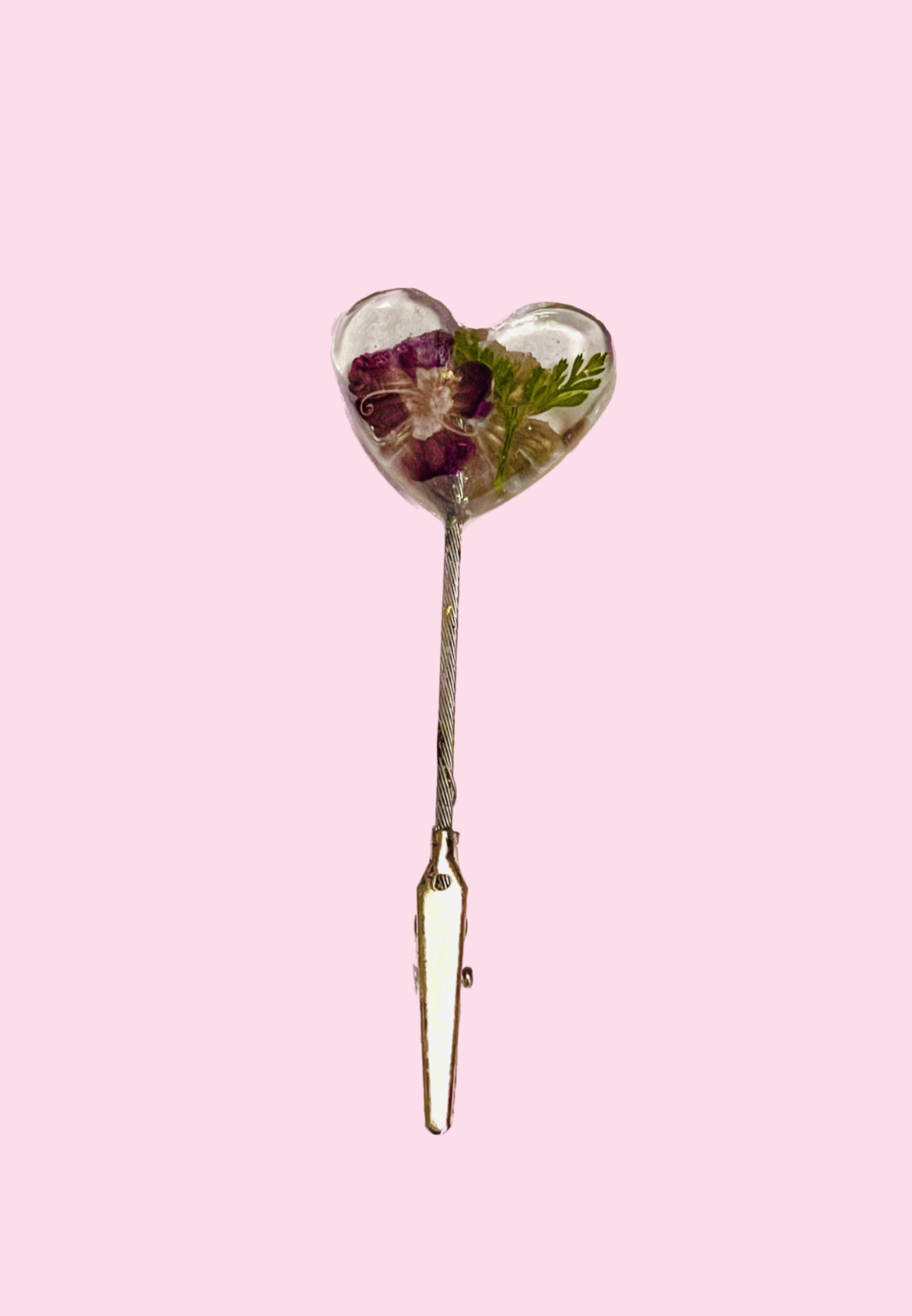 Preview pic of Handmade Heart Floral Roach Clip