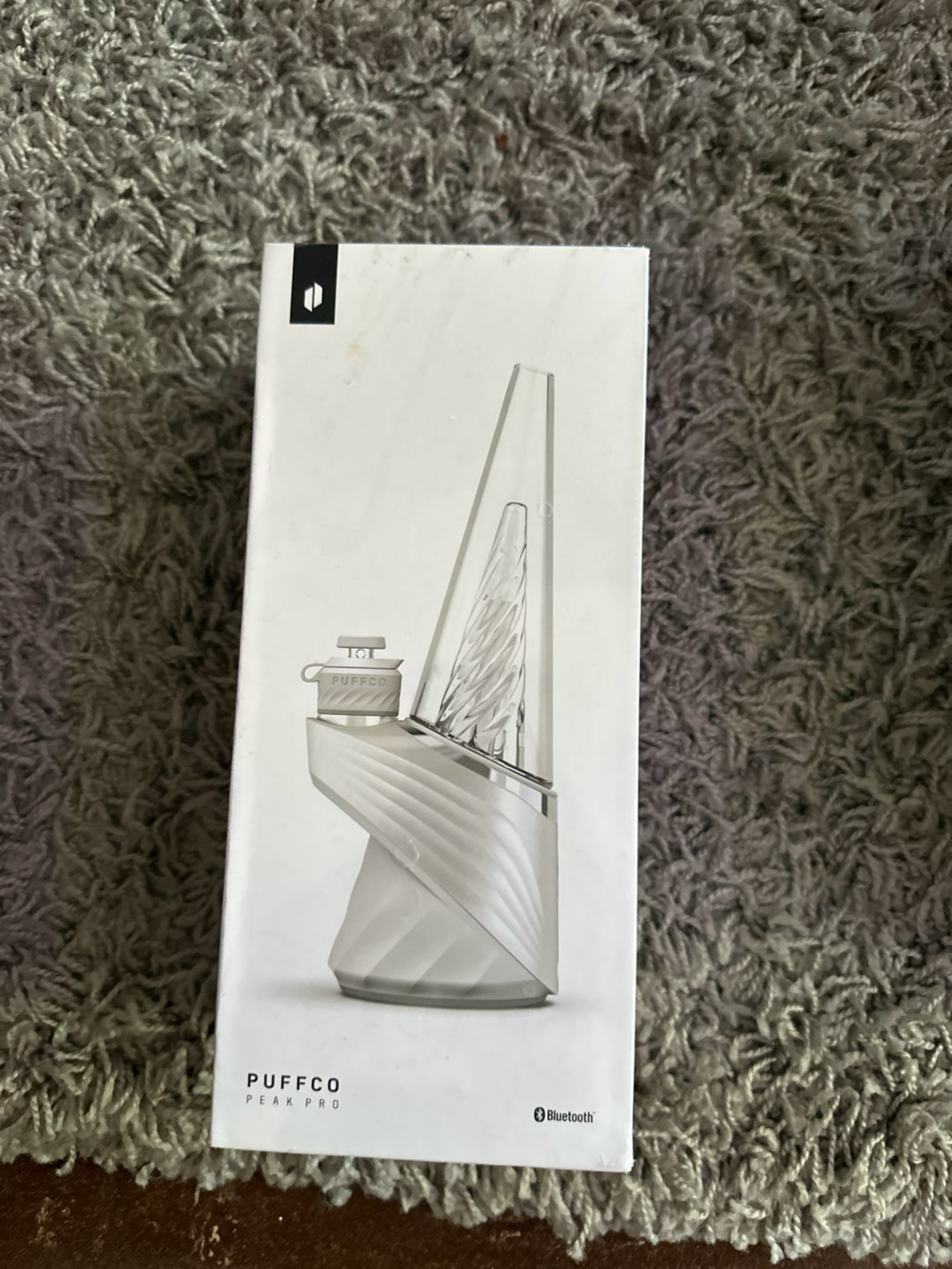 Preview pic of Sealed Unused Puffco Peak Pro (Pearl Edition)