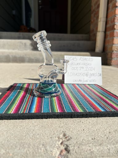 Preview pic of Vogel glass 10mm Fillicello mini banger hanger