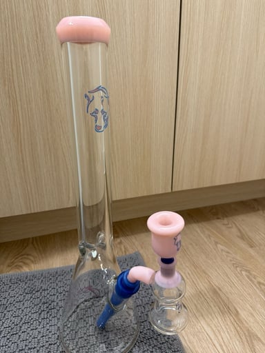 Preview pic of 9mm Grizzly beaker