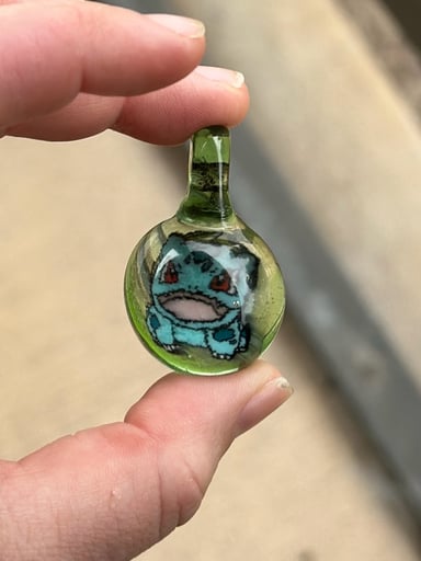 Preview pic of Bulbasaur milli pendant