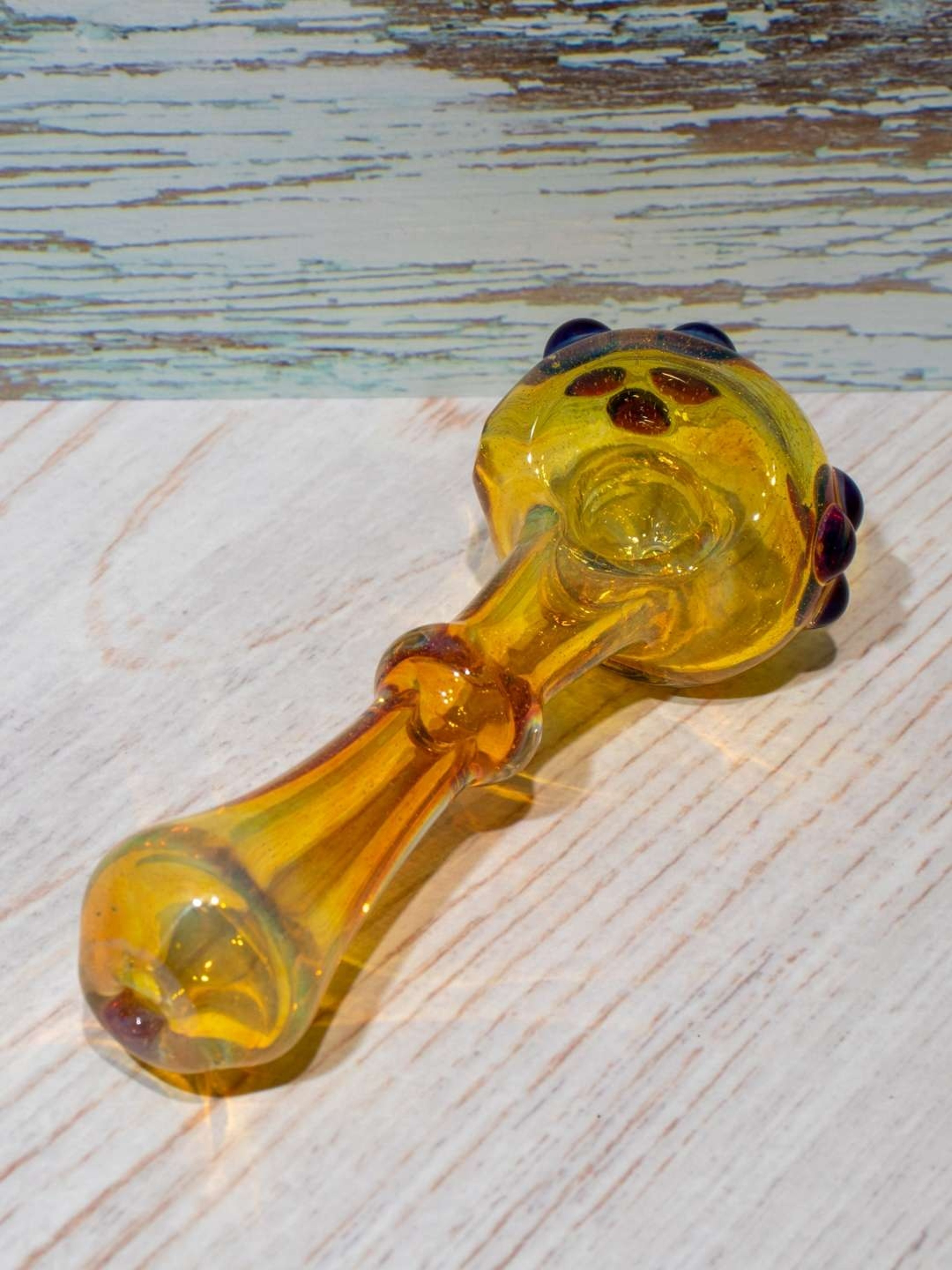 Preview pic of Northstar Yellow glass pipe - inside out thick pipe