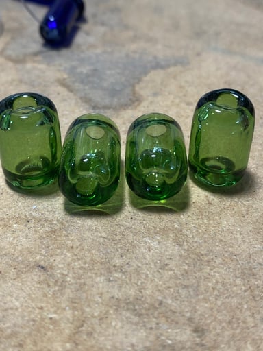 Preview pic of Green 12mm glass tips