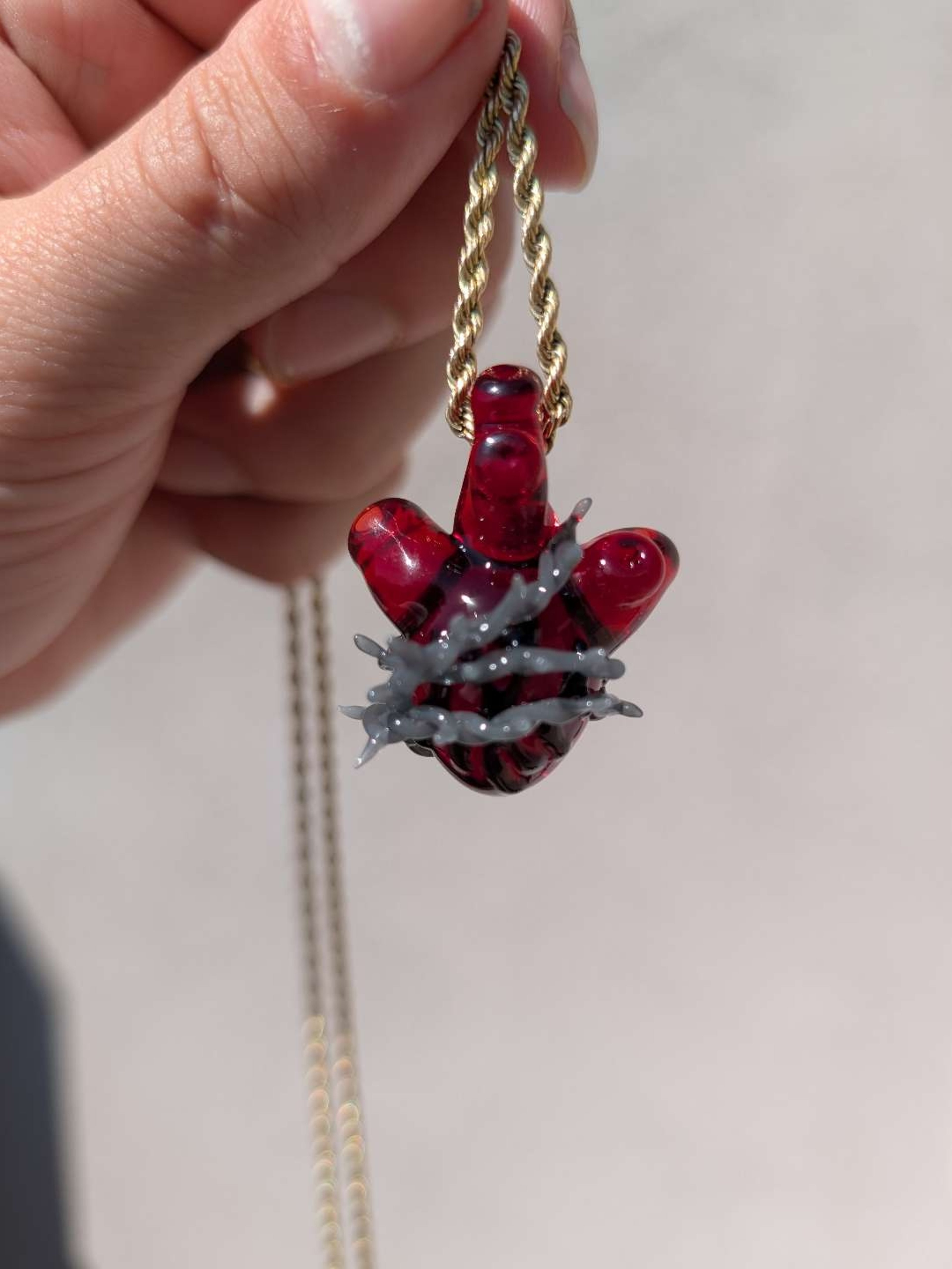 Preview pic of Barbwire wrapped heart