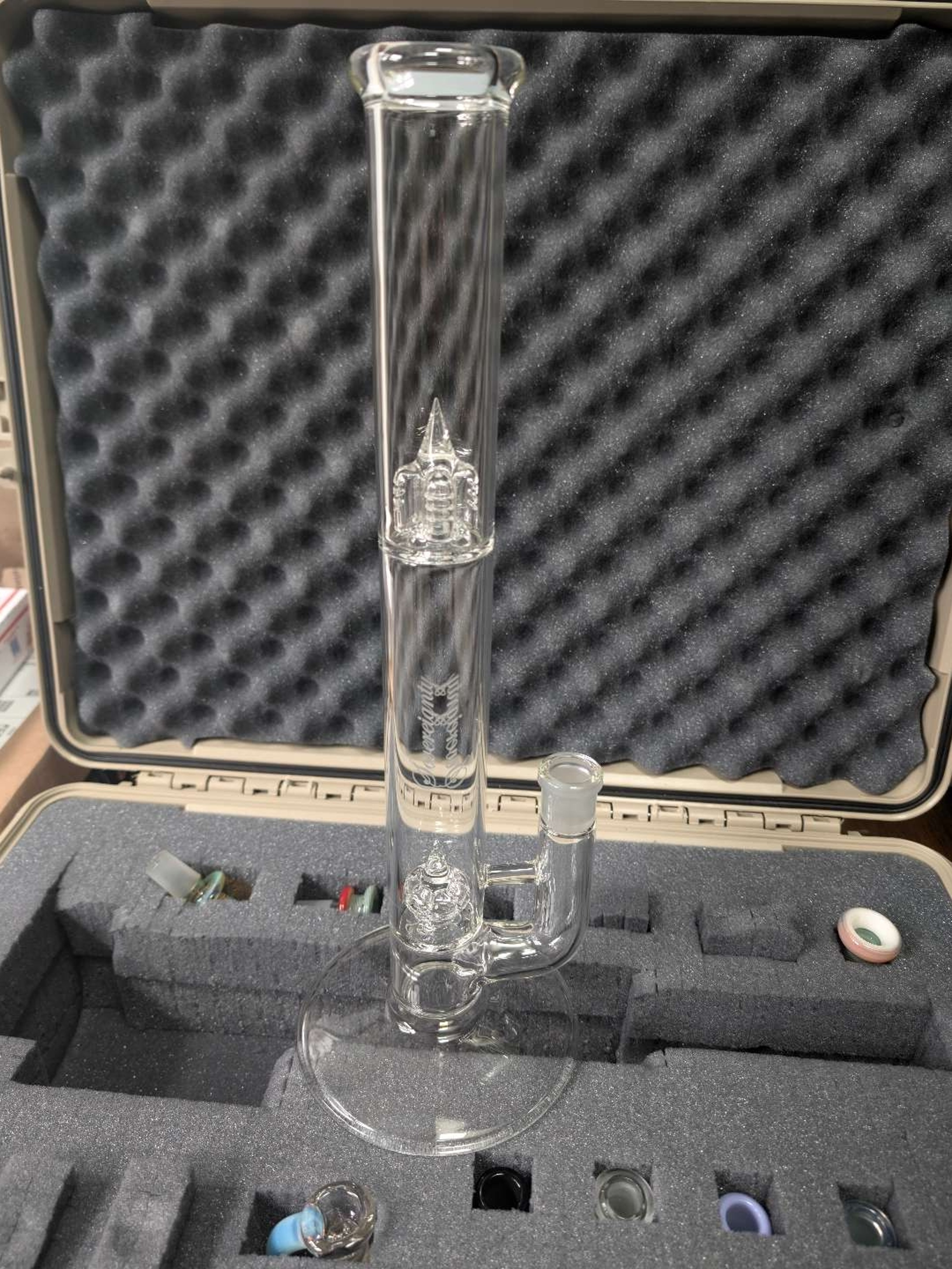 Preview pic of Sovereignty Glass 44mm imp - great condition