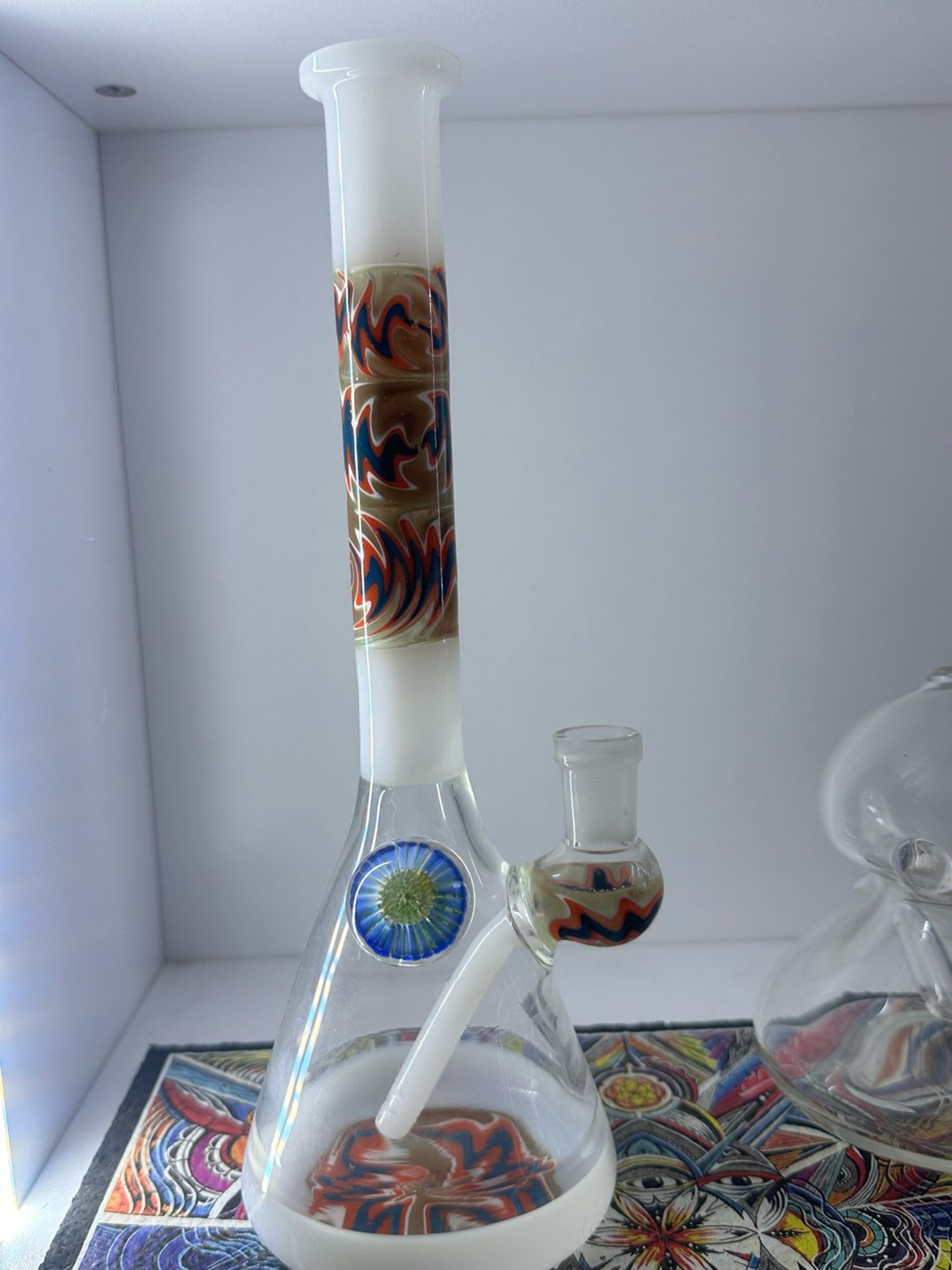 Preview pic of Unknown artist banger hanger