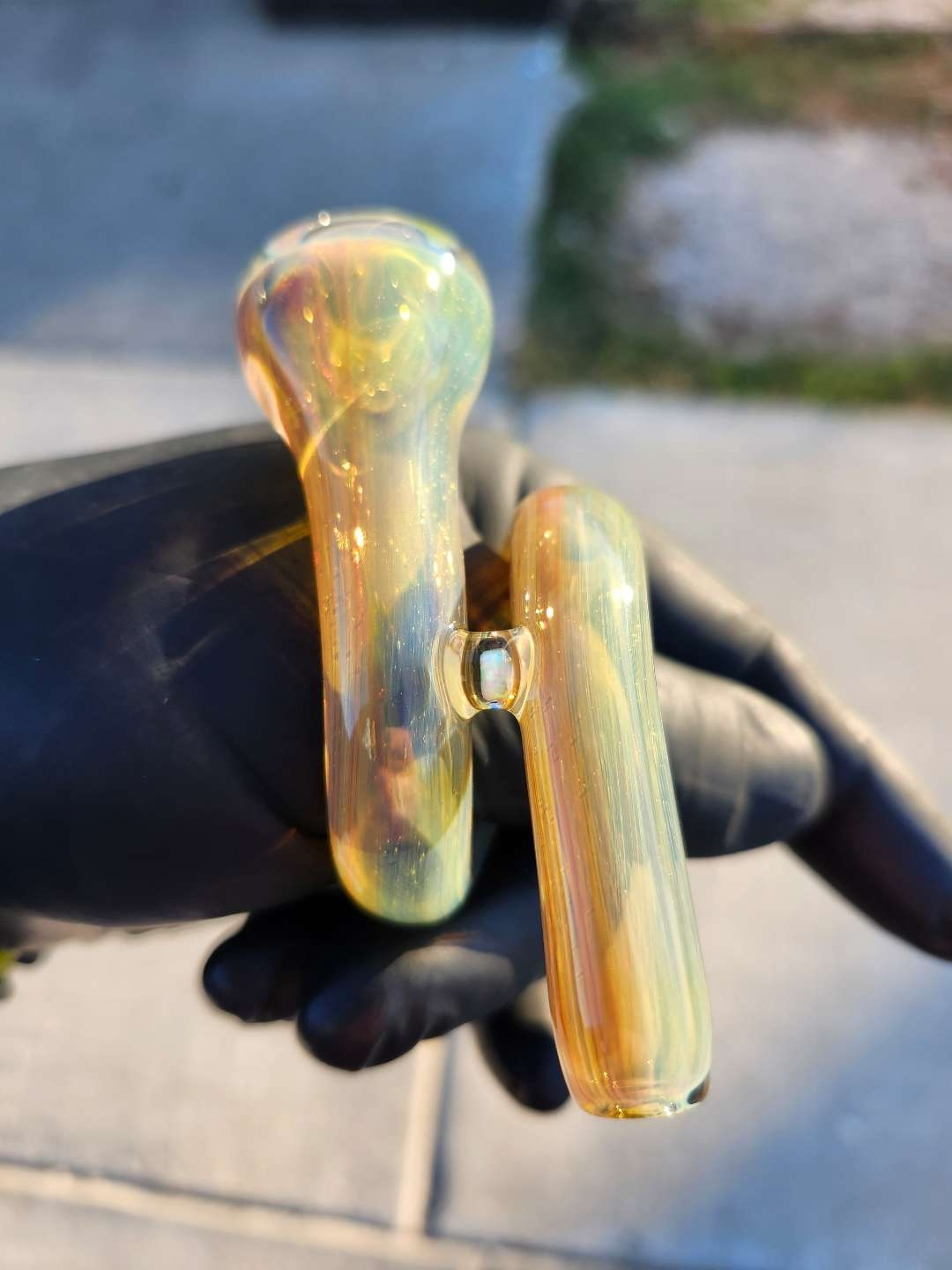 Preview pic of Orian Glass Curly Pipes