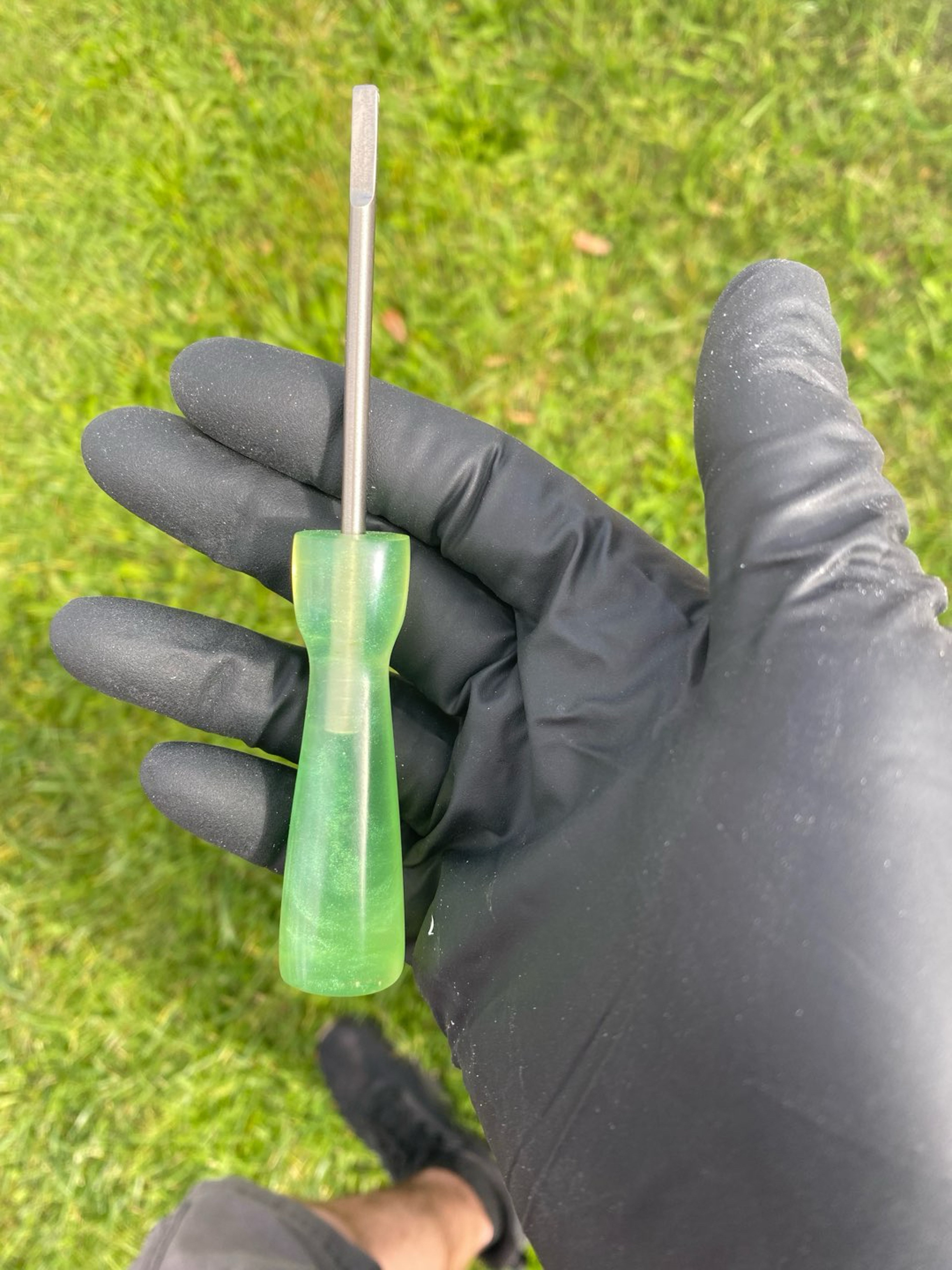 Preview pic of Enchanted green concentrate tool