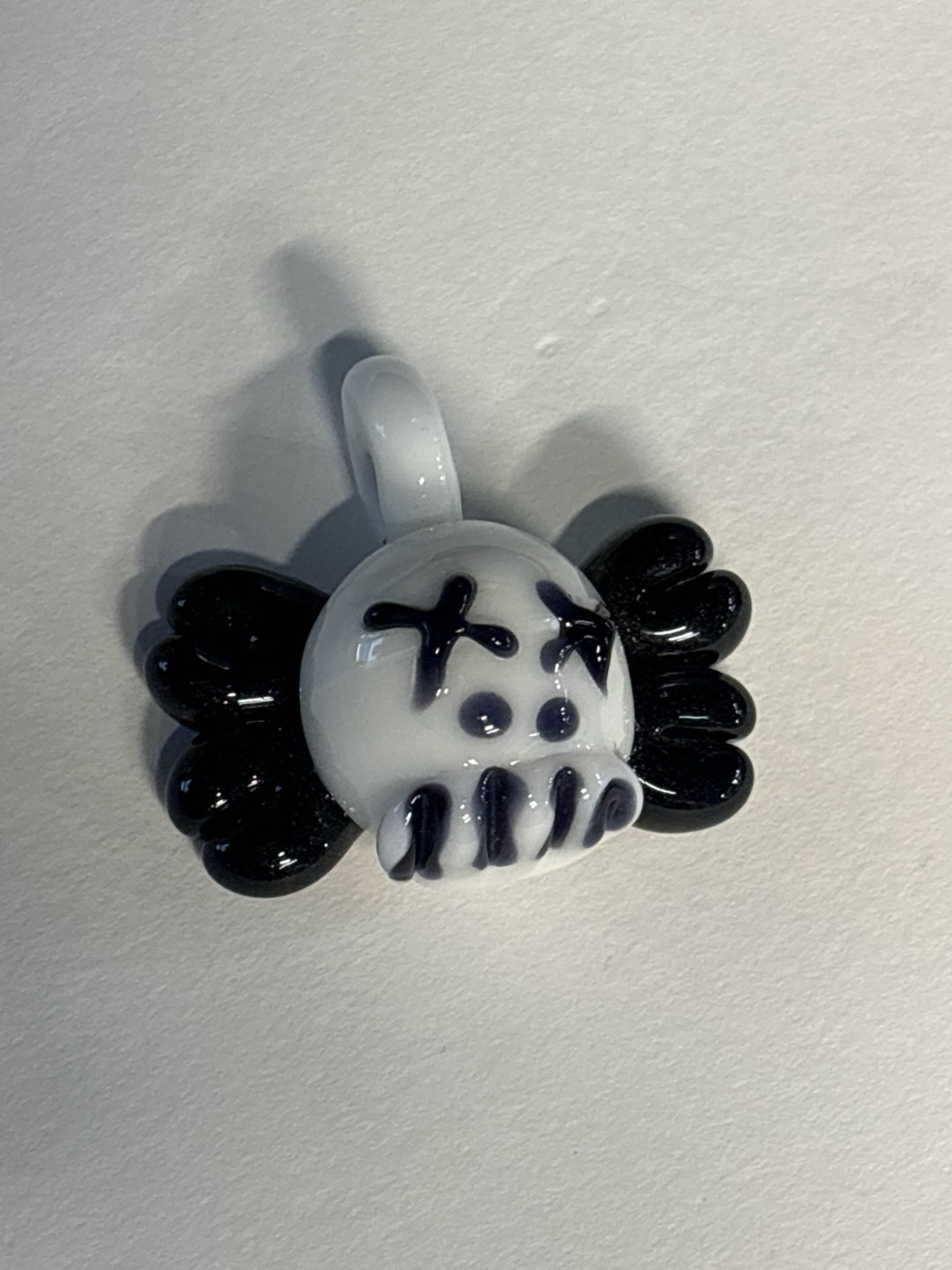 Preview pic of KAWS Pendy