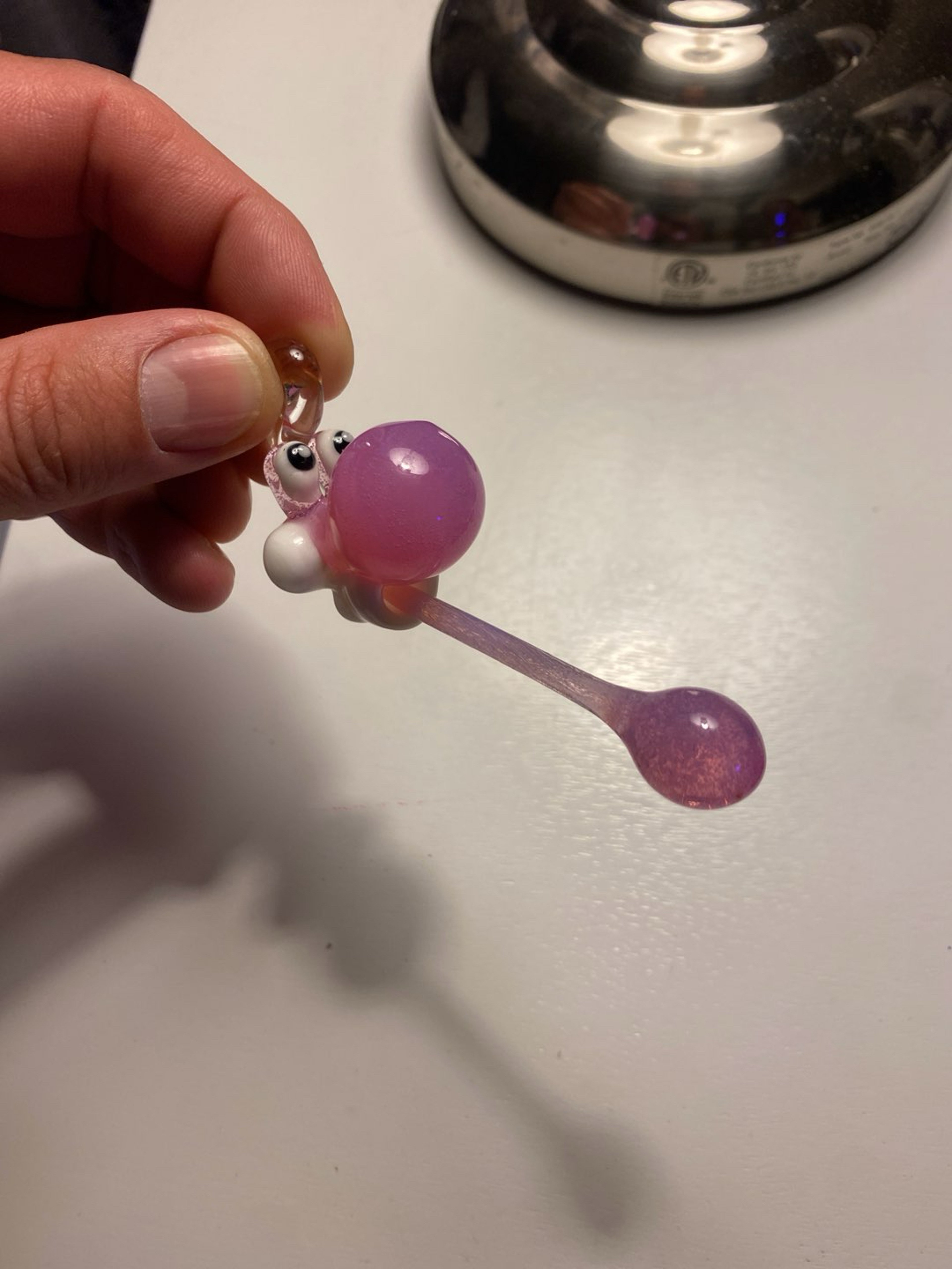 Preview pic of Yoshi pendant and dab stick tongue