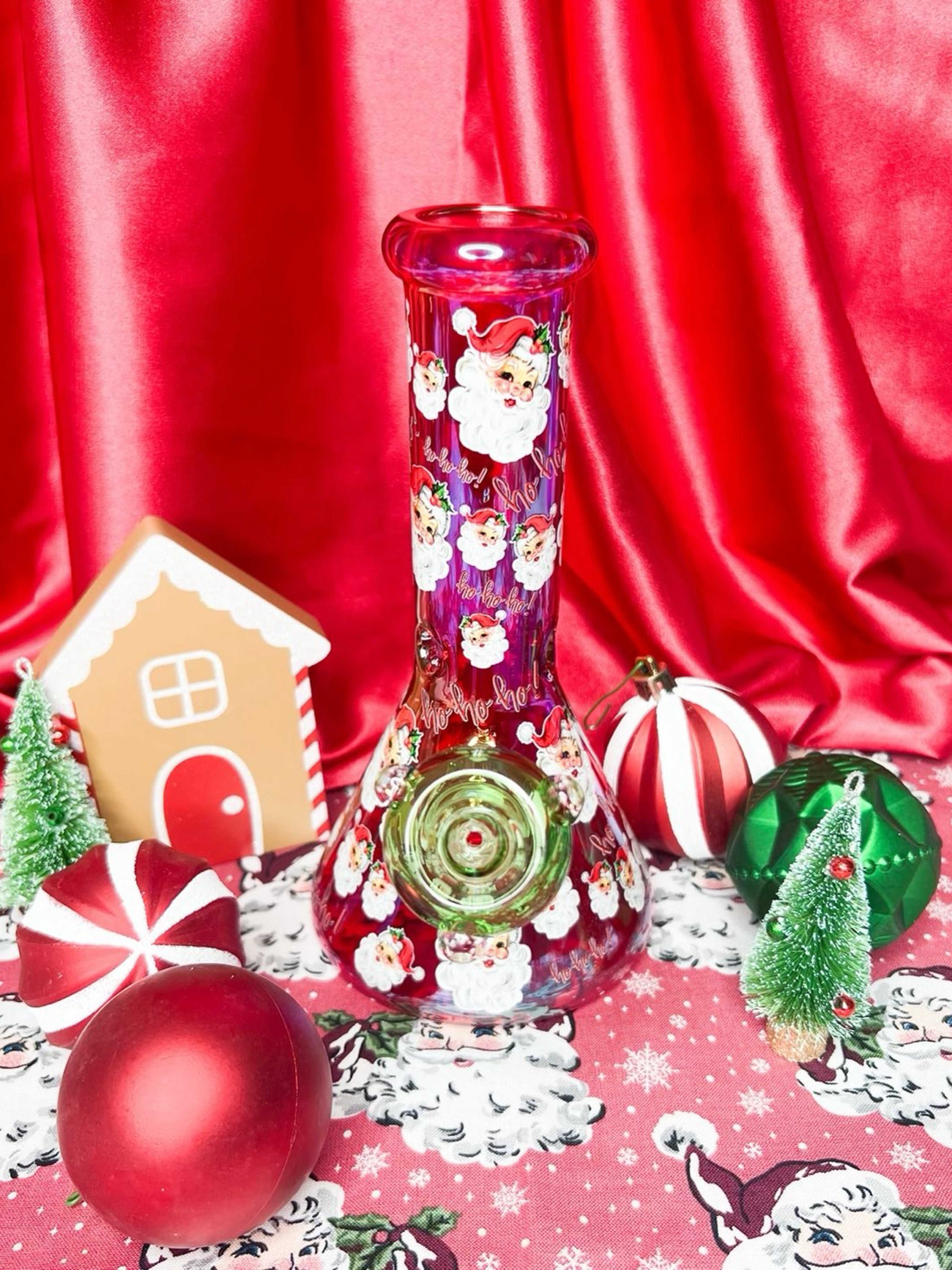 Preview pic of Red Santa 8 Inch Iridescent Beaker Bong