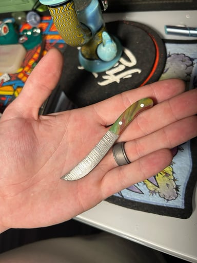 Preview pic of Mini Damascus Sword Dabber