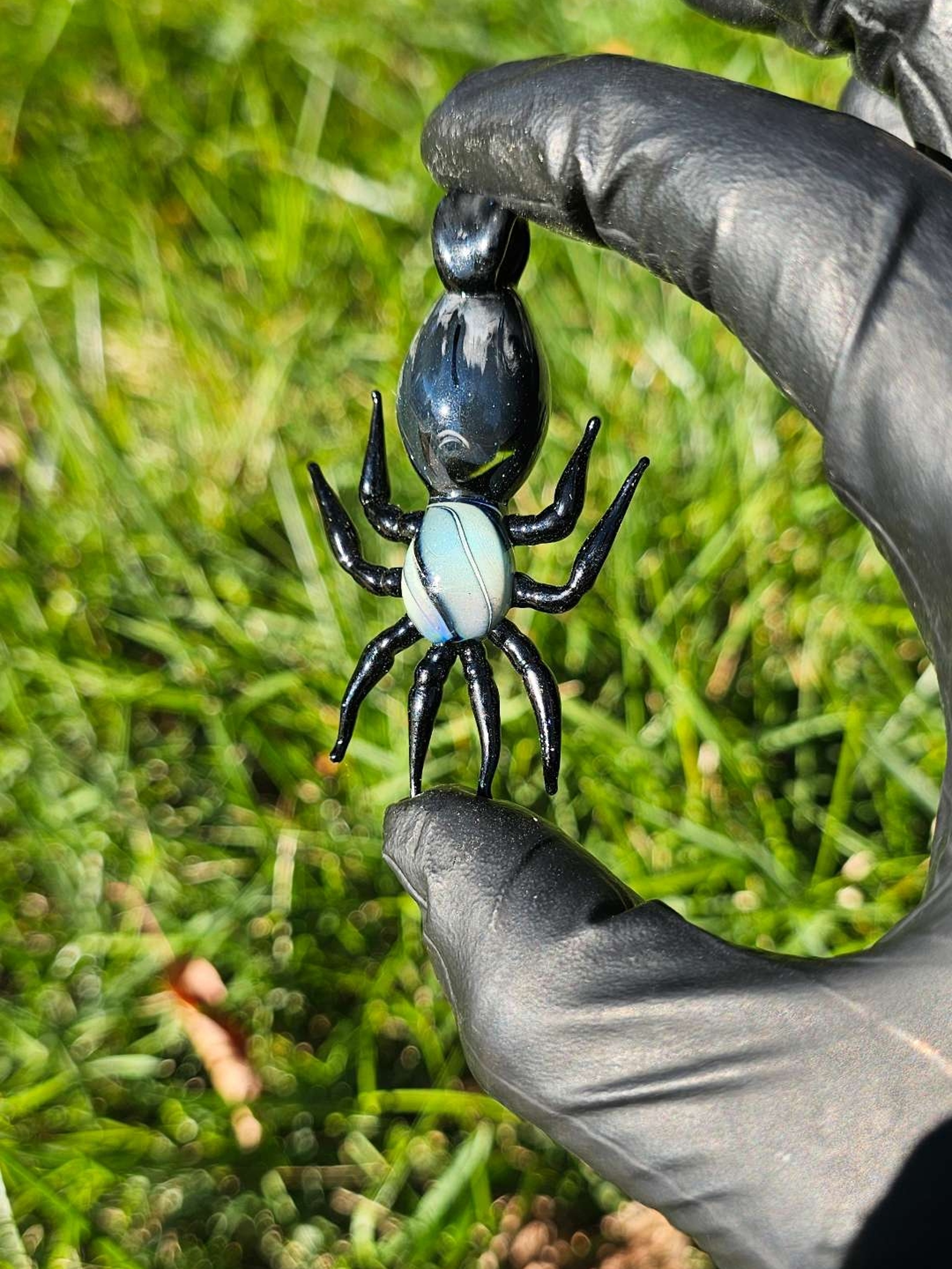 Preview pic of Spider pendant