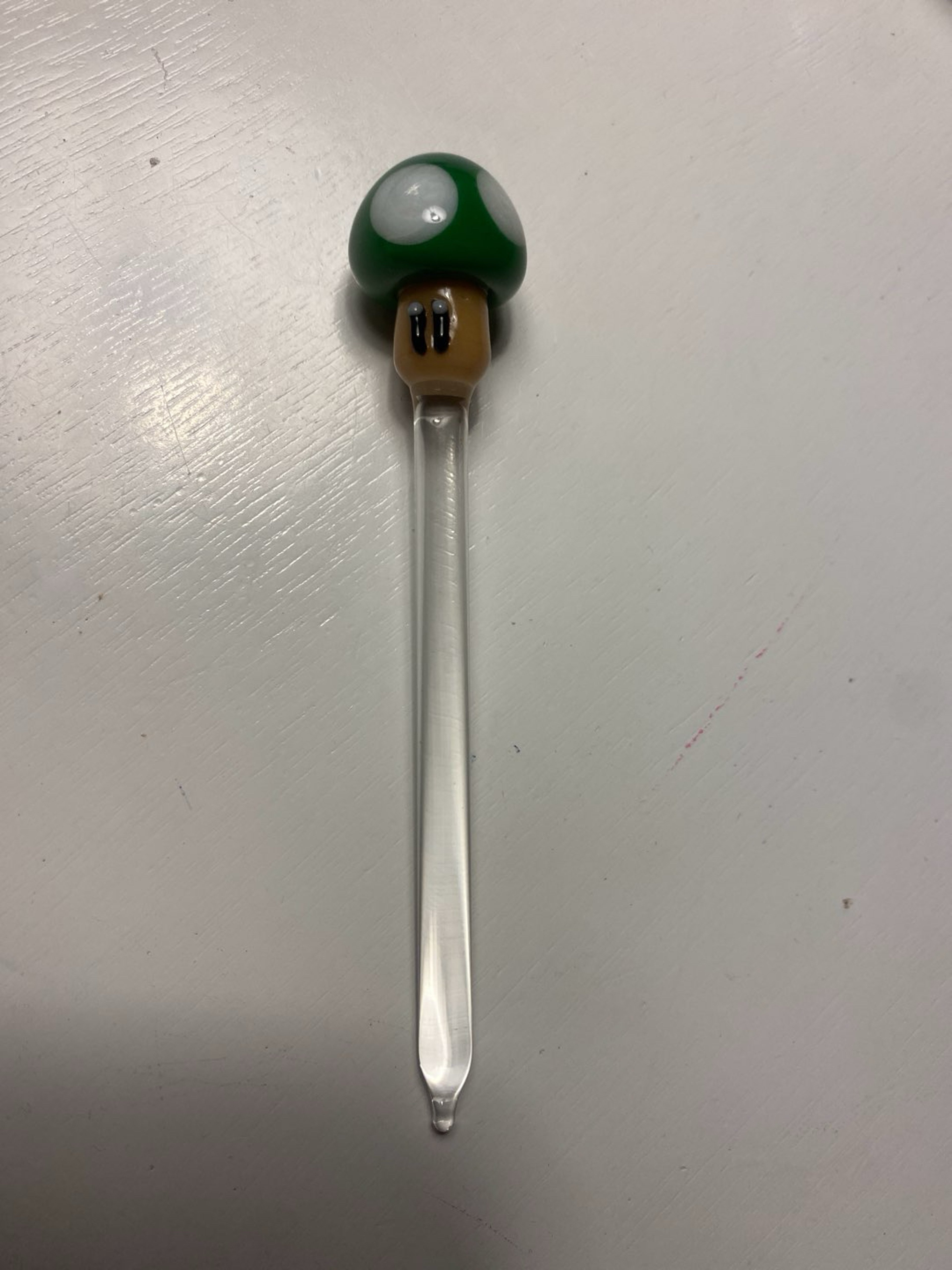 Preview pic of Mushroom dab stick