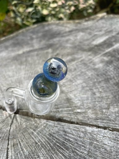 Preview pic of Handblown Bubble Cap with Alien Skull
