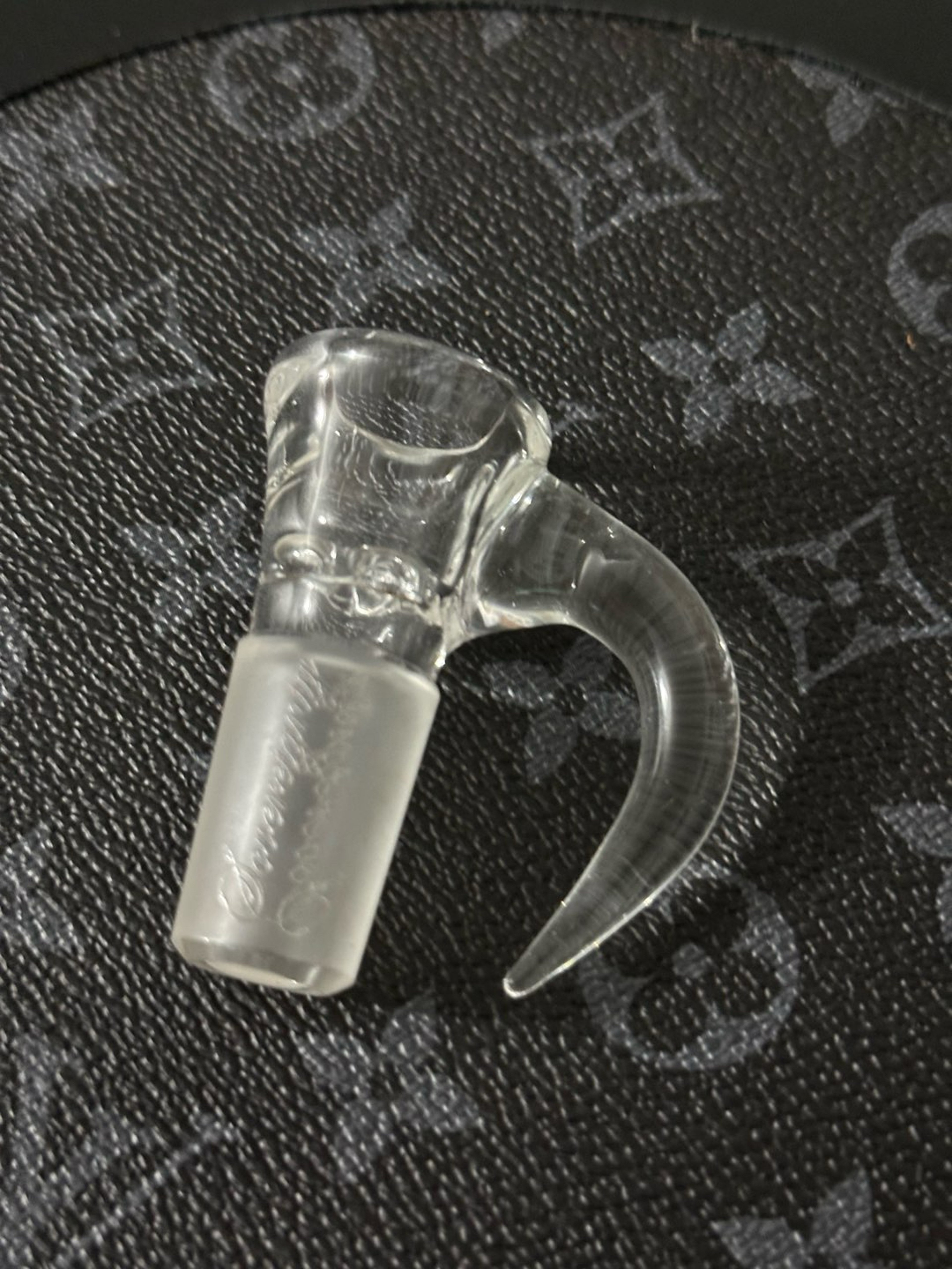 Preview pic of Sovereignty Martini Slide