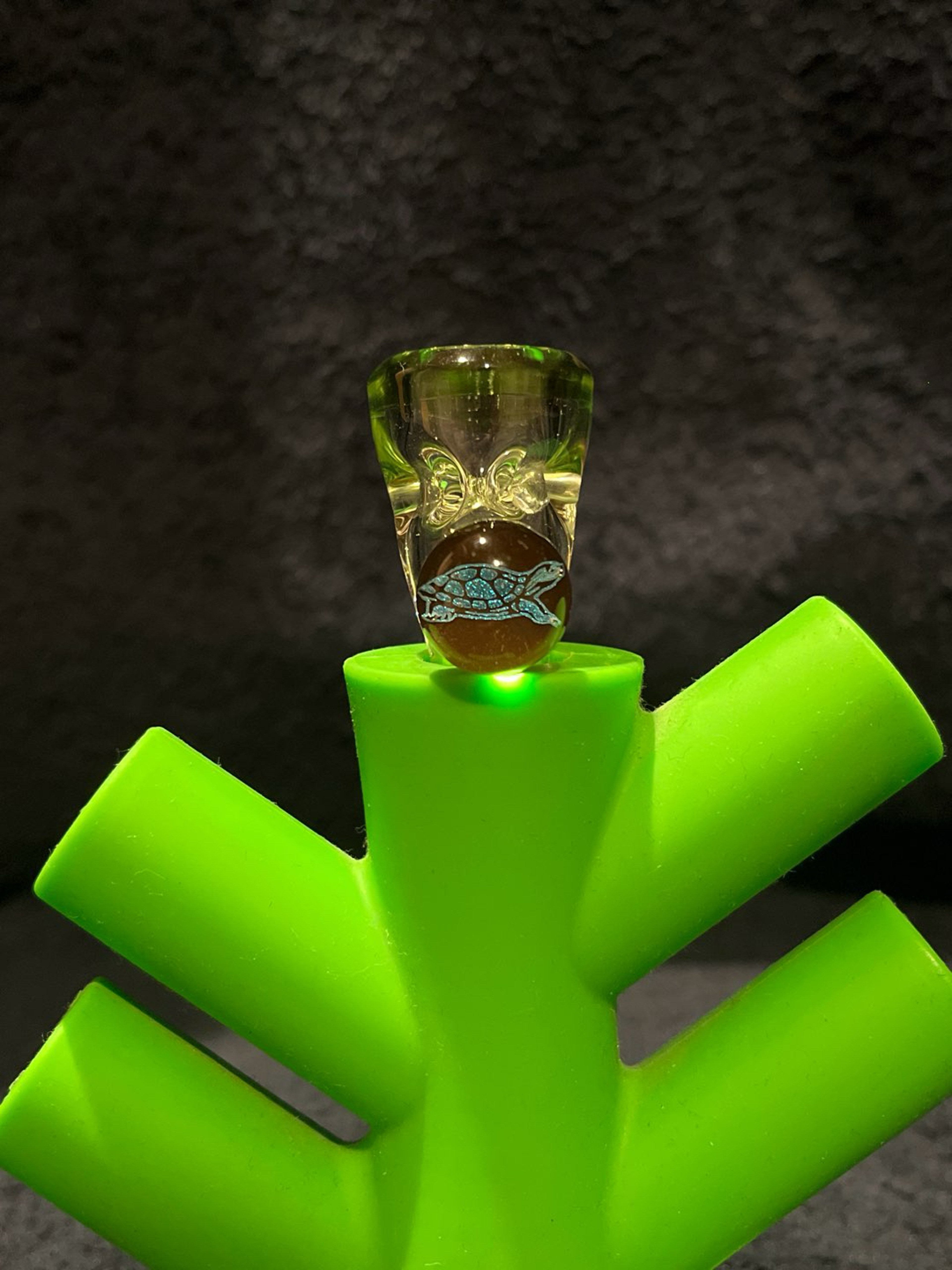 Preview pic of Black Tuna Glass Turtle Slide