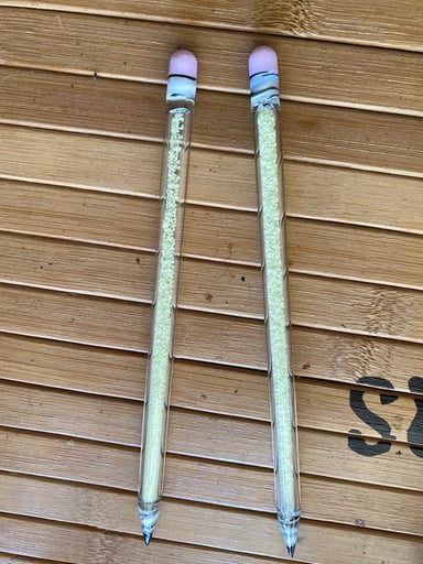 Preview pic of GLOW IN THE DARK / UV dabber pencils