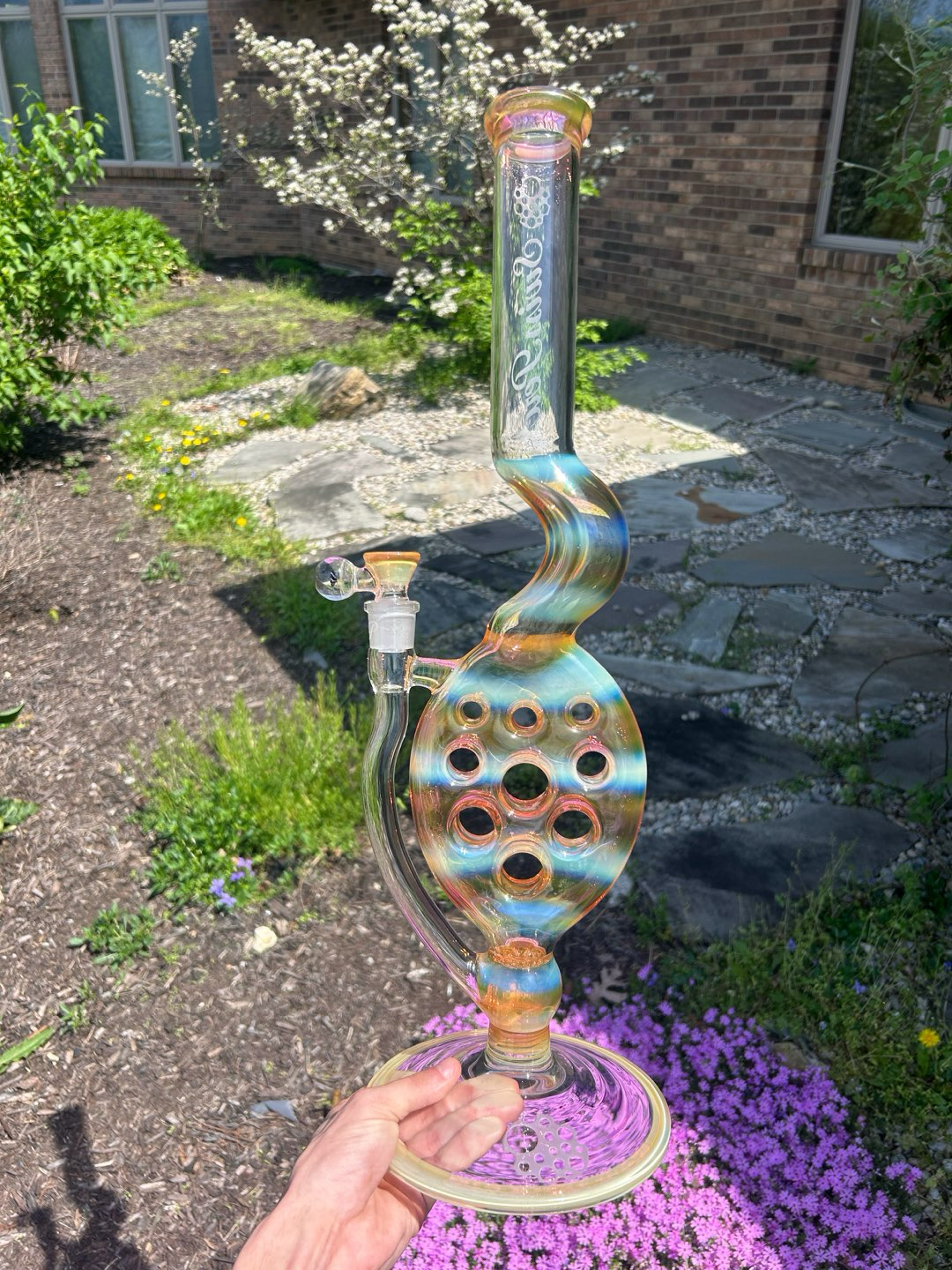 Preview pic of Gold and silver fume 2024 xxl .